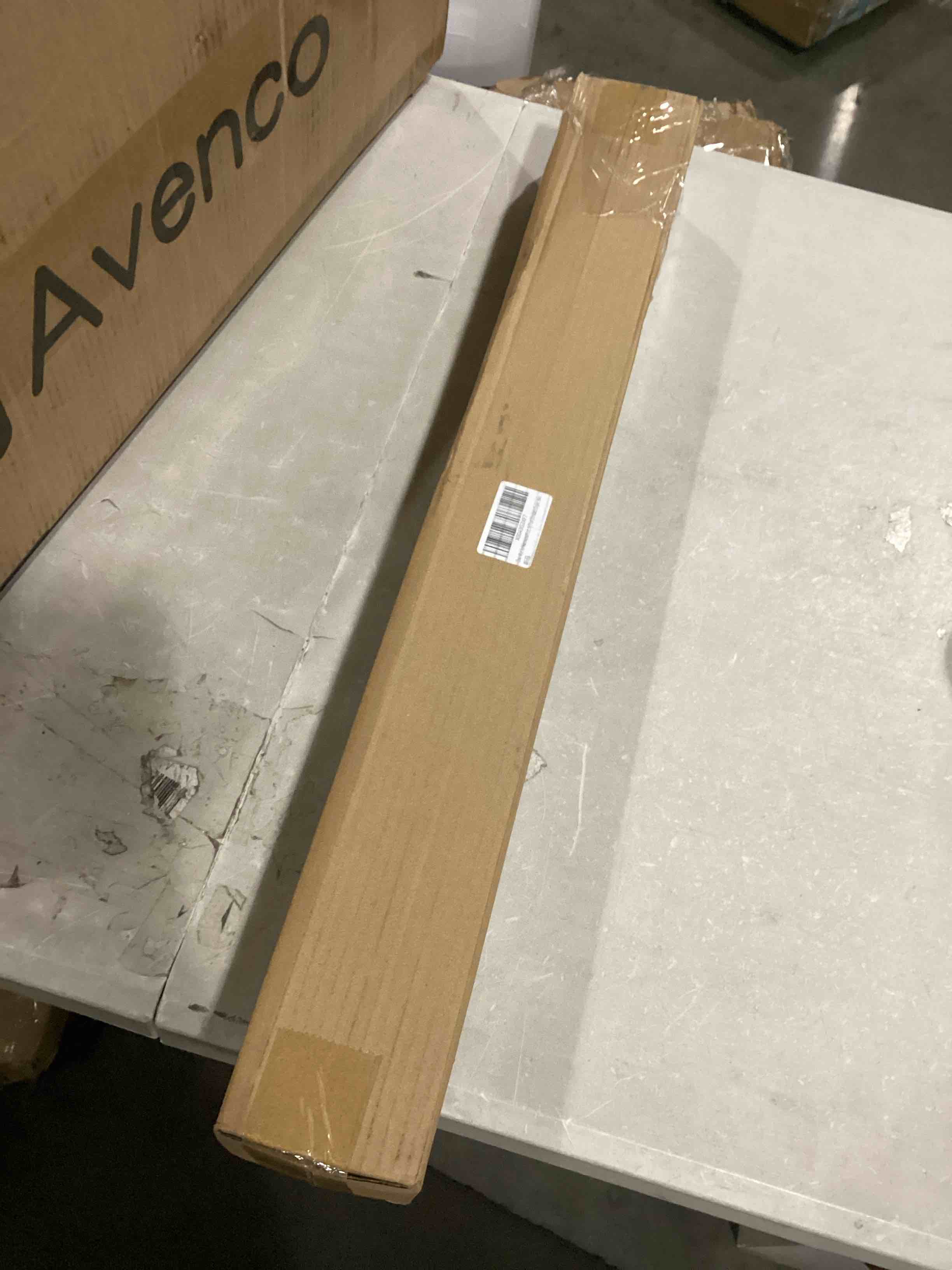 https://s3.amazonaws.com/lotting-images-prod/bidfta/BLU5878737_1718887460733.jpeg