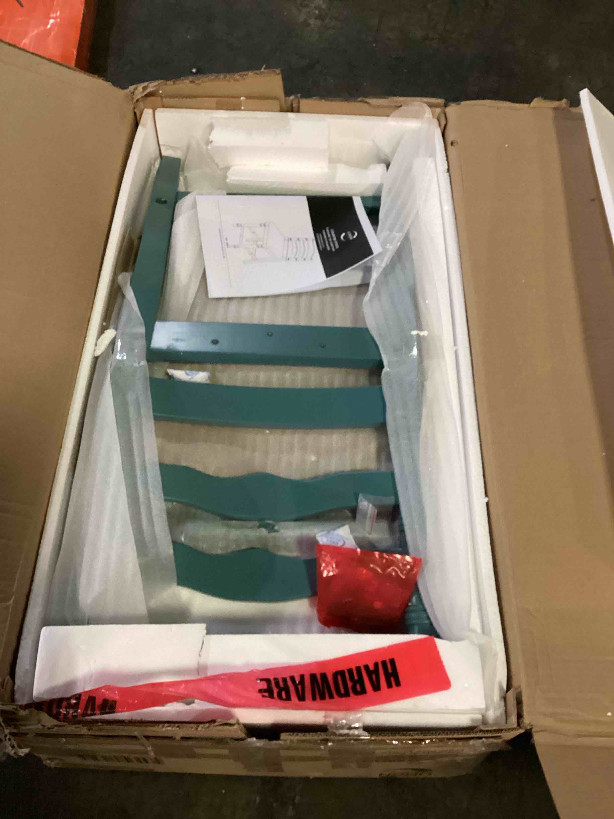 https://s3.amazonaws.com/lotting-images-prod/bidfta/BLU5879118_1719244965619.jpeg