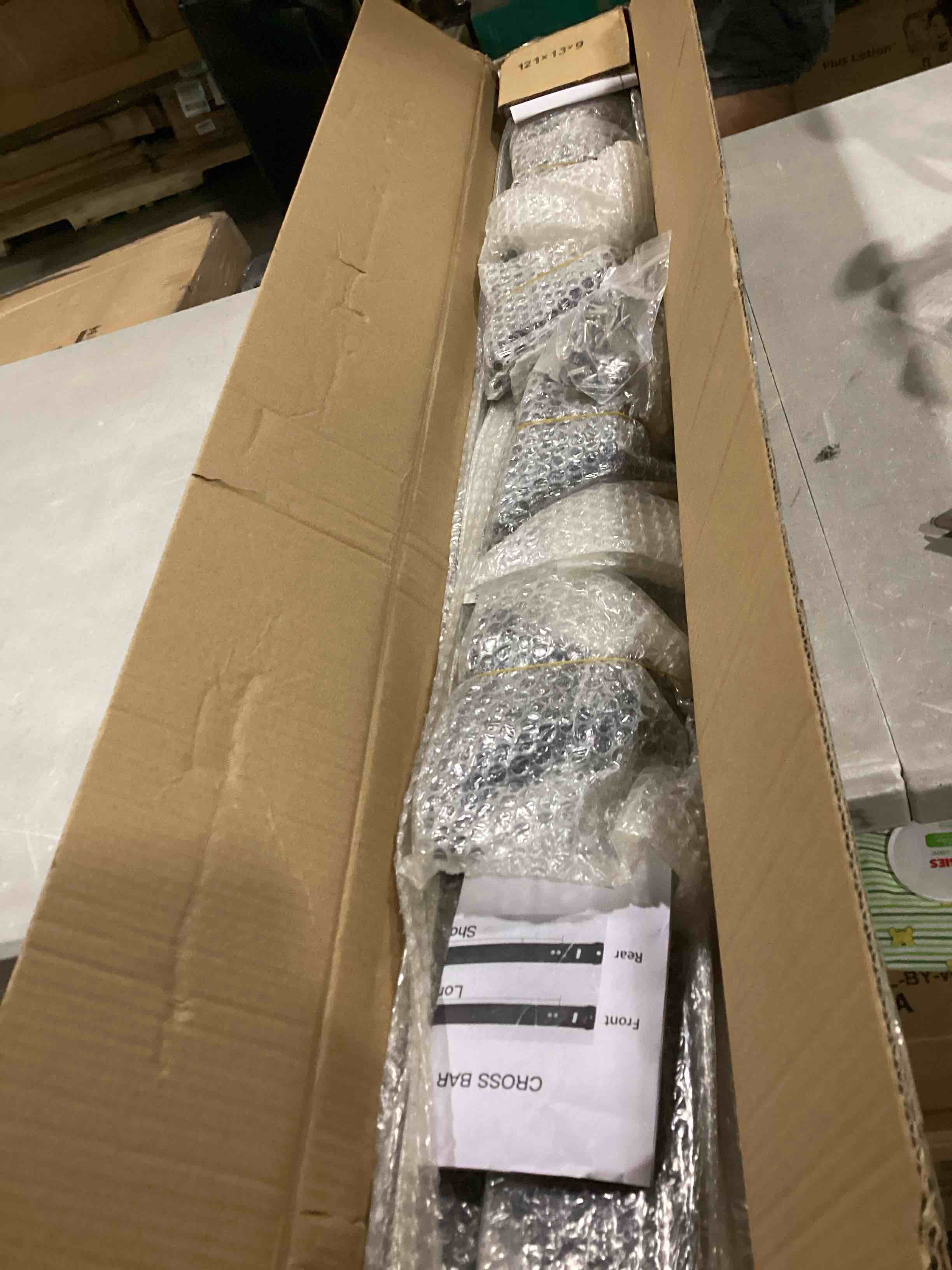 https://s3.amazonaws.com/lotting-images-prod/bidfta/BLU5879186_1724154676808.jpeg