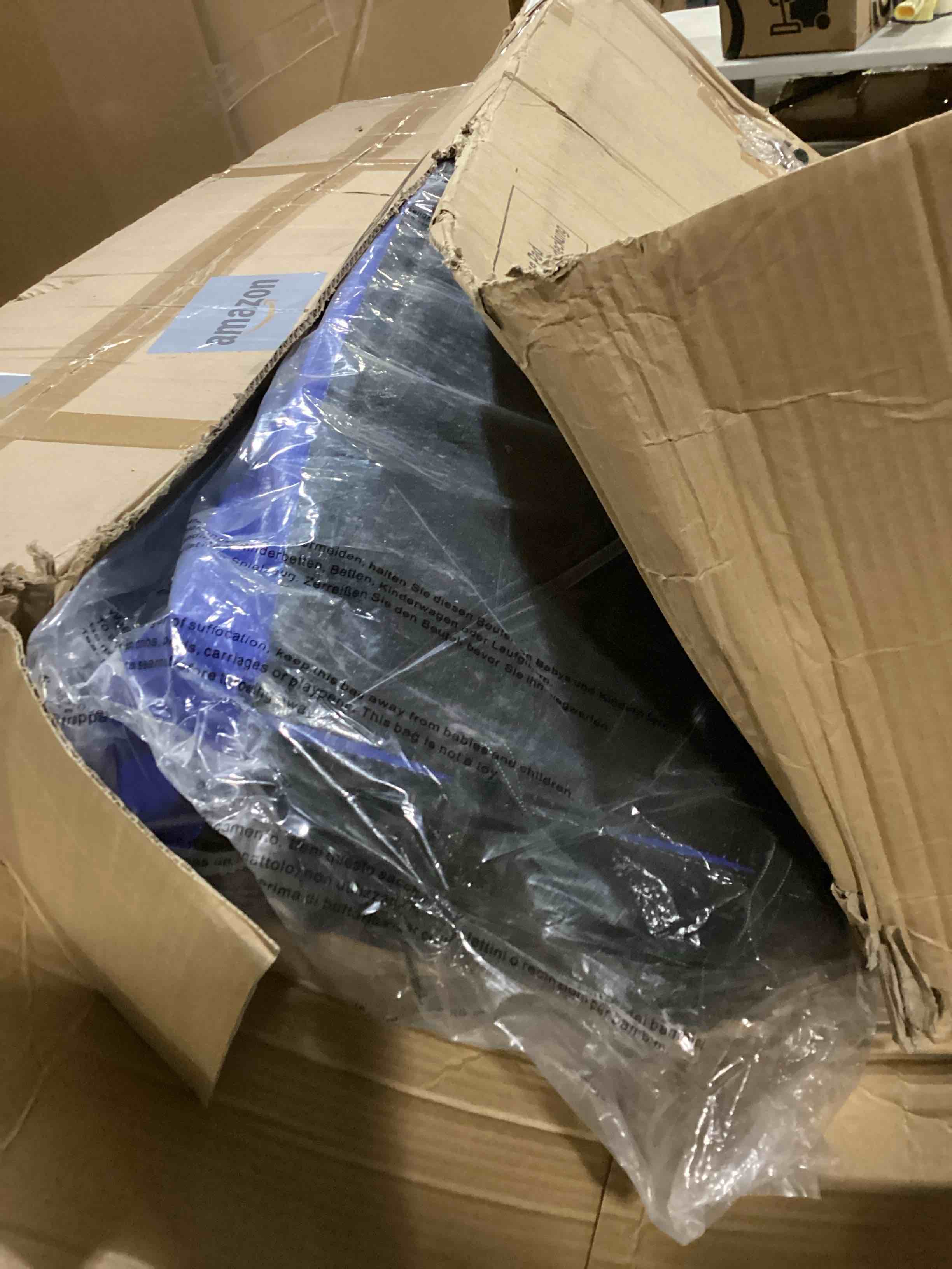https://s3.amazonaws.com/lotting-images-prod/bidfta/BLU5879223_1724160017501.jpeg