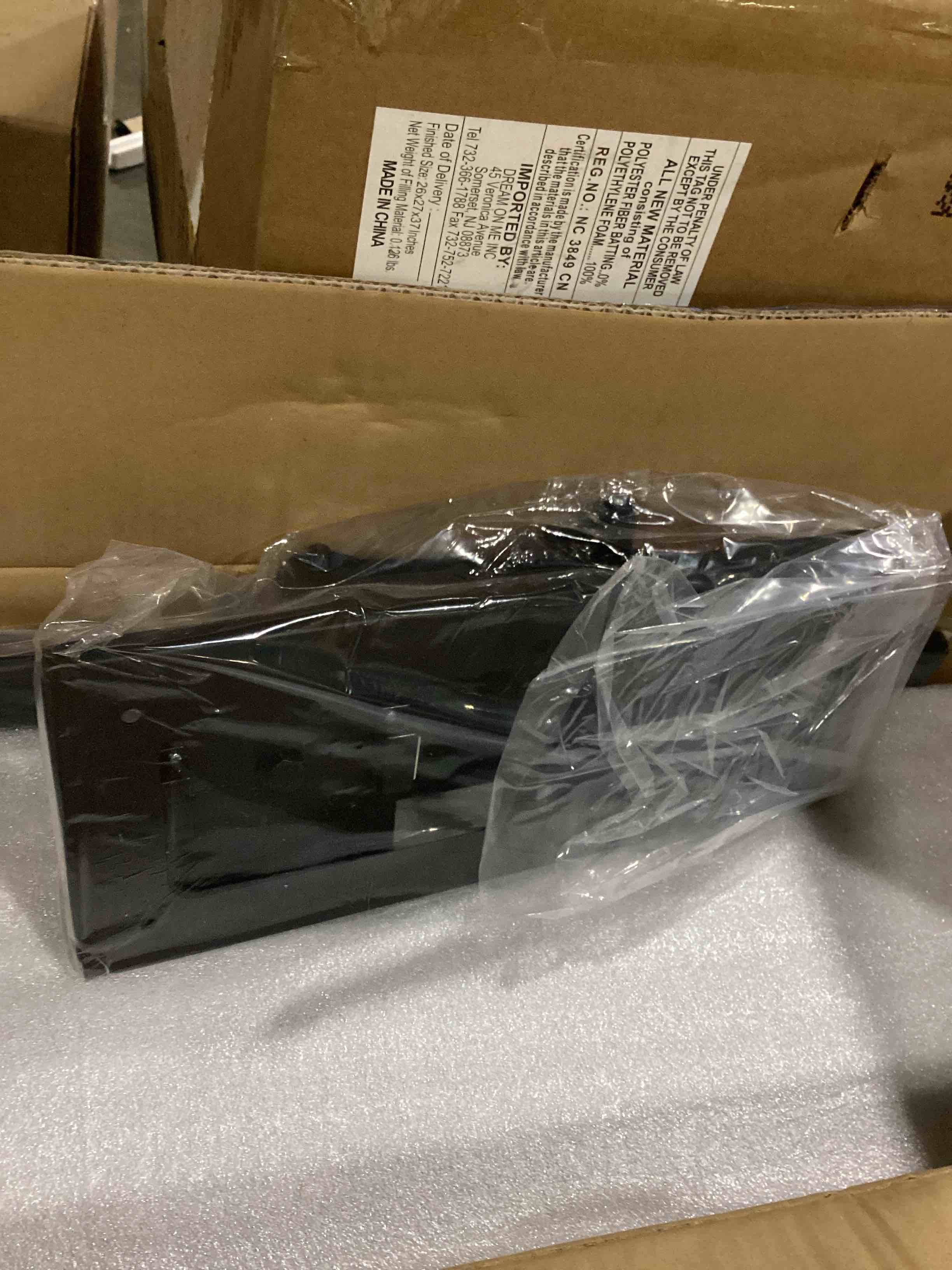 https://s3.amazonaws.com/lotting-images-prod/bidfta/BLU5880294_1724957158721.jpeg