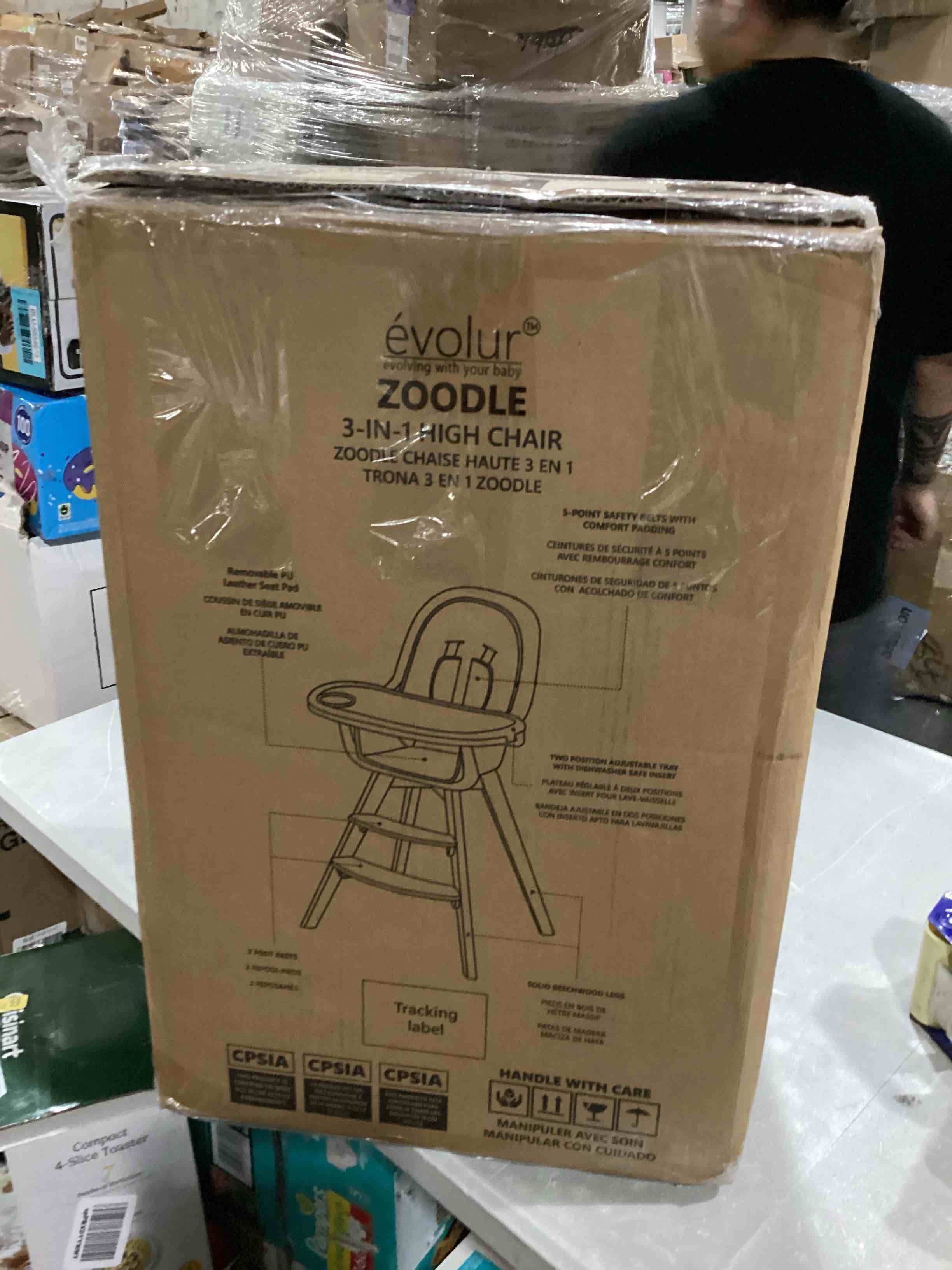 https://s3.amazonaws.com/lotting-images-prod/bidfta/BLU5880297_1724957511388.jpeg