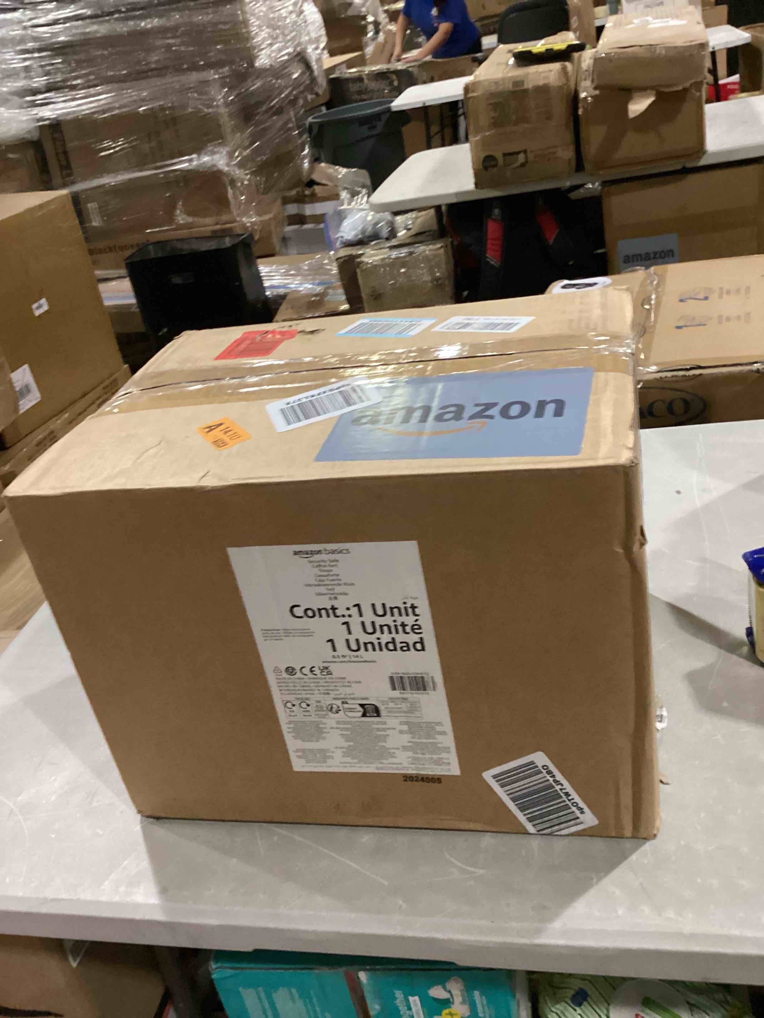 https://s3.amazonaws.com/lotting-images-prod/bidfta/BLU5880417_1725370757108.jpeg
