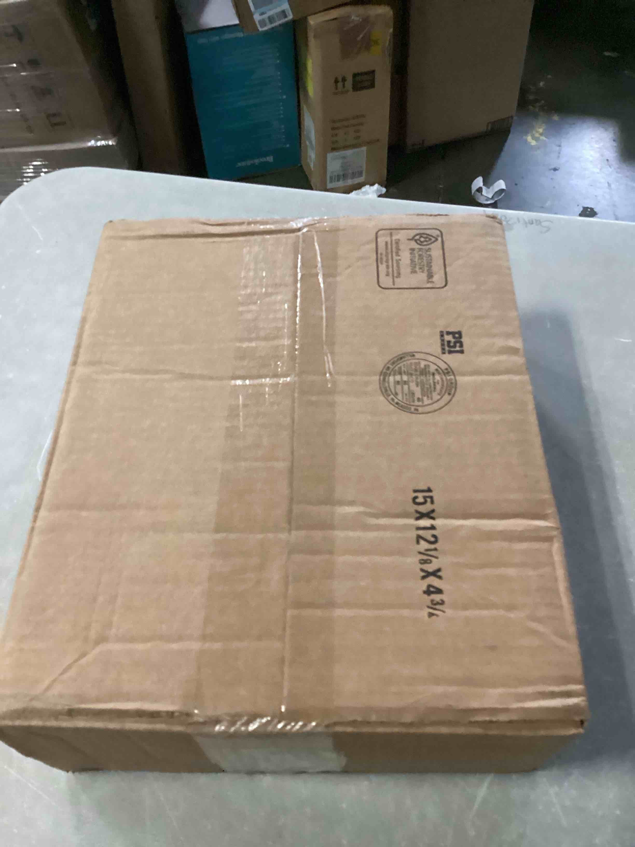 https://s3.amazonaws.com/lotting-images-prod/bidfta/BLU5880824_1718390321021.jpeg