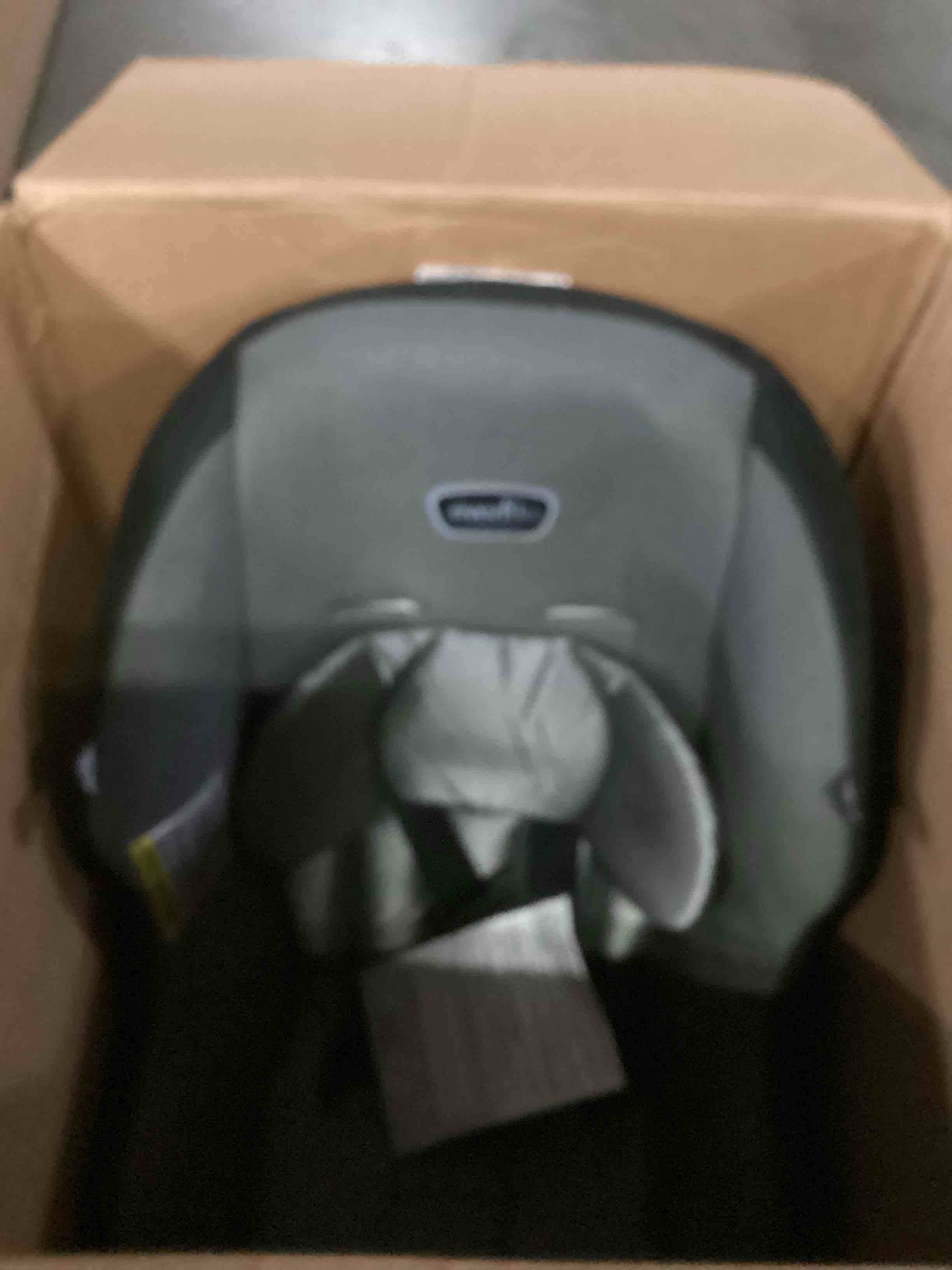 https://s3.amazonaws.com/lotting-images-prod/bidfta/BLU5881116_1718637270166.jpeg
