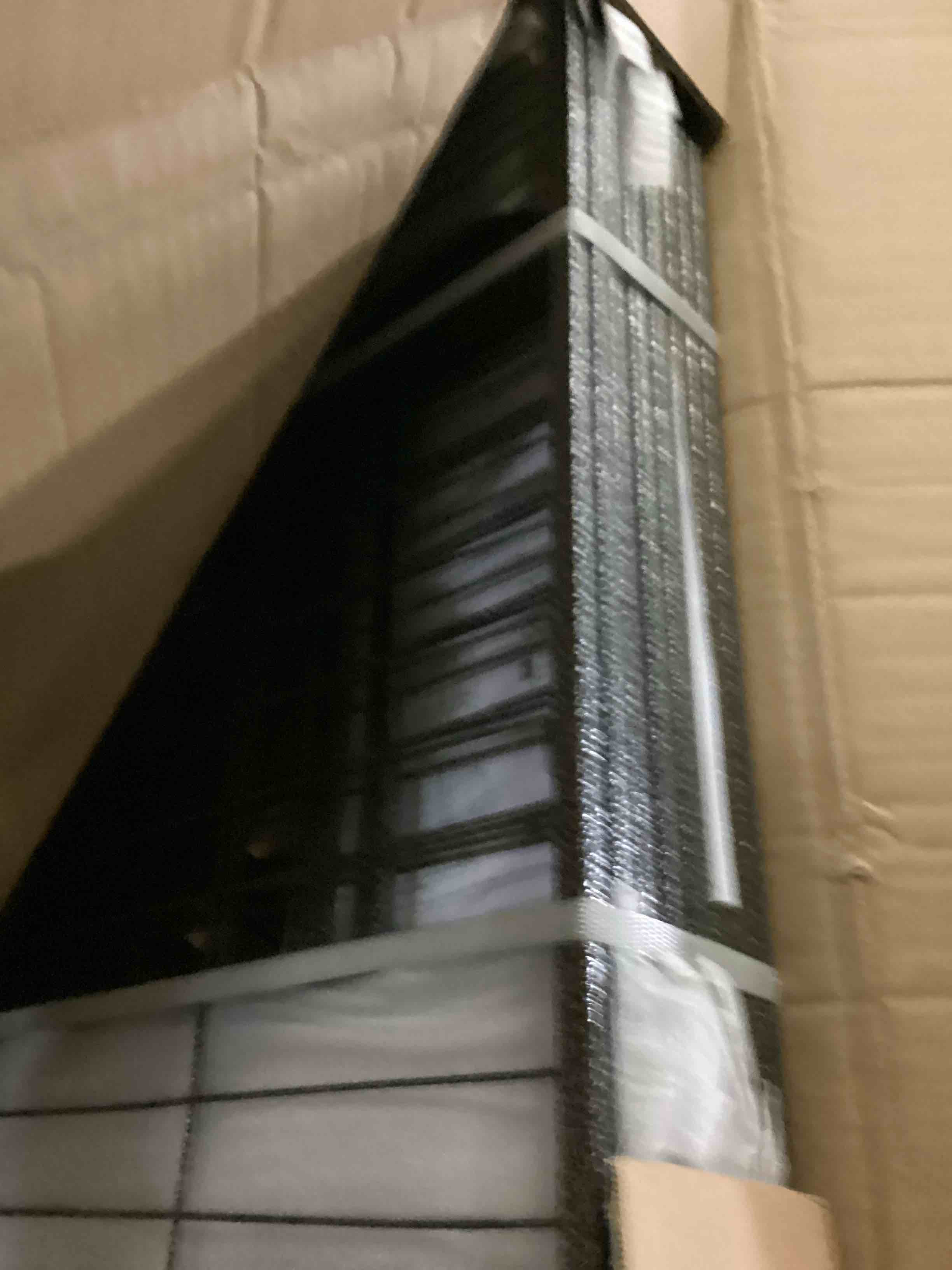 https://s3.amazonaws.com/lotting-images-prod/bidfta/BLU5881399_1718800756286.jpeg