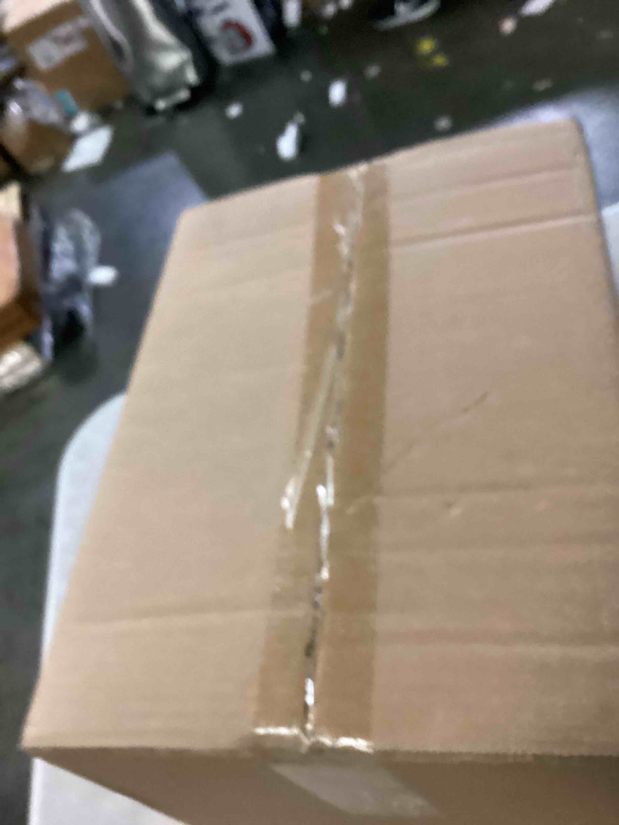 https://s3.amazonaws.com/lotting-images-prod/bidfta/BLU5881591_1718890344030.jpeg