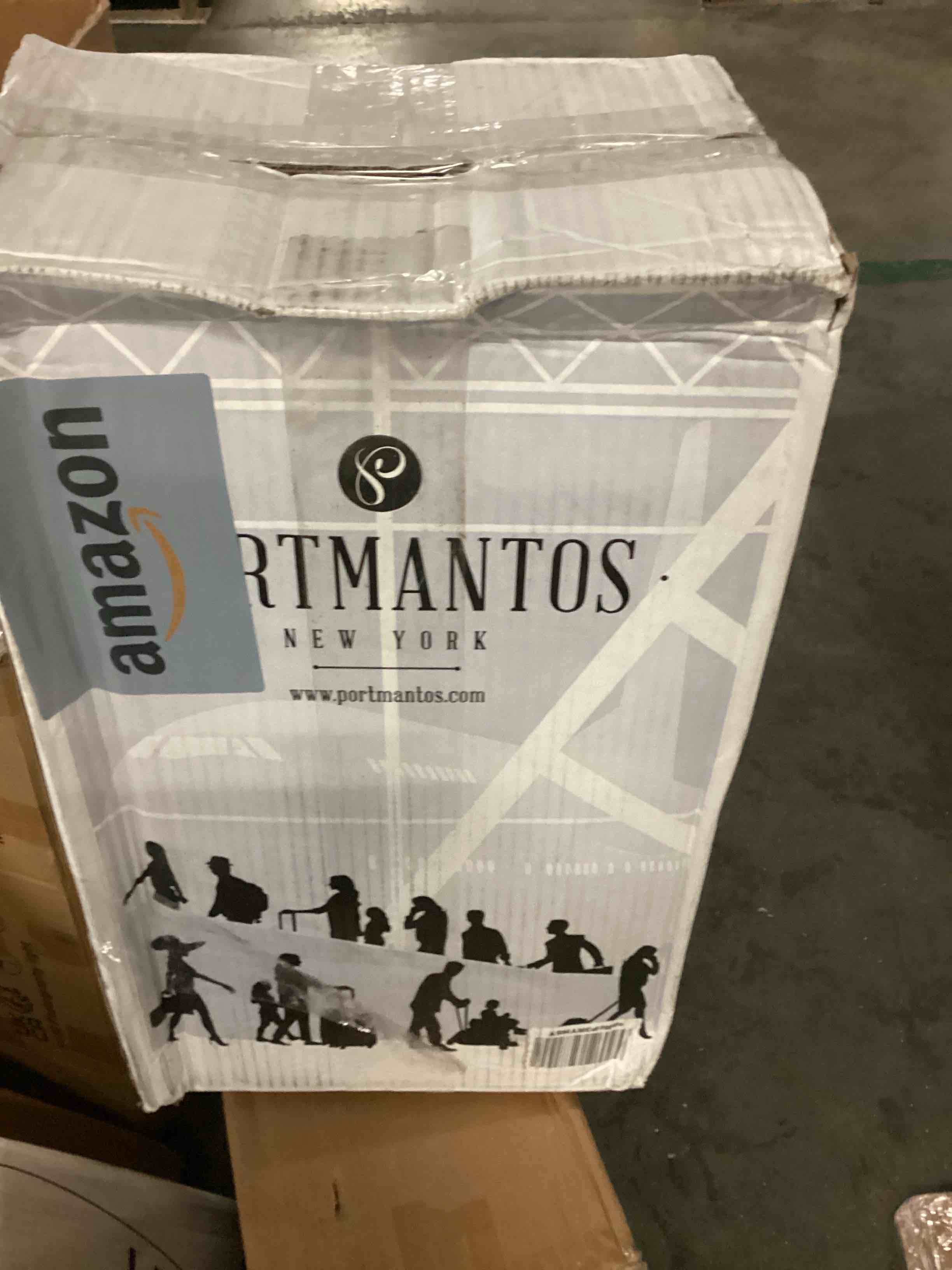 https://s3.amazonaws.com/lotting-images-prod/bidfta/BLU5881825_1718982369805.jpeg