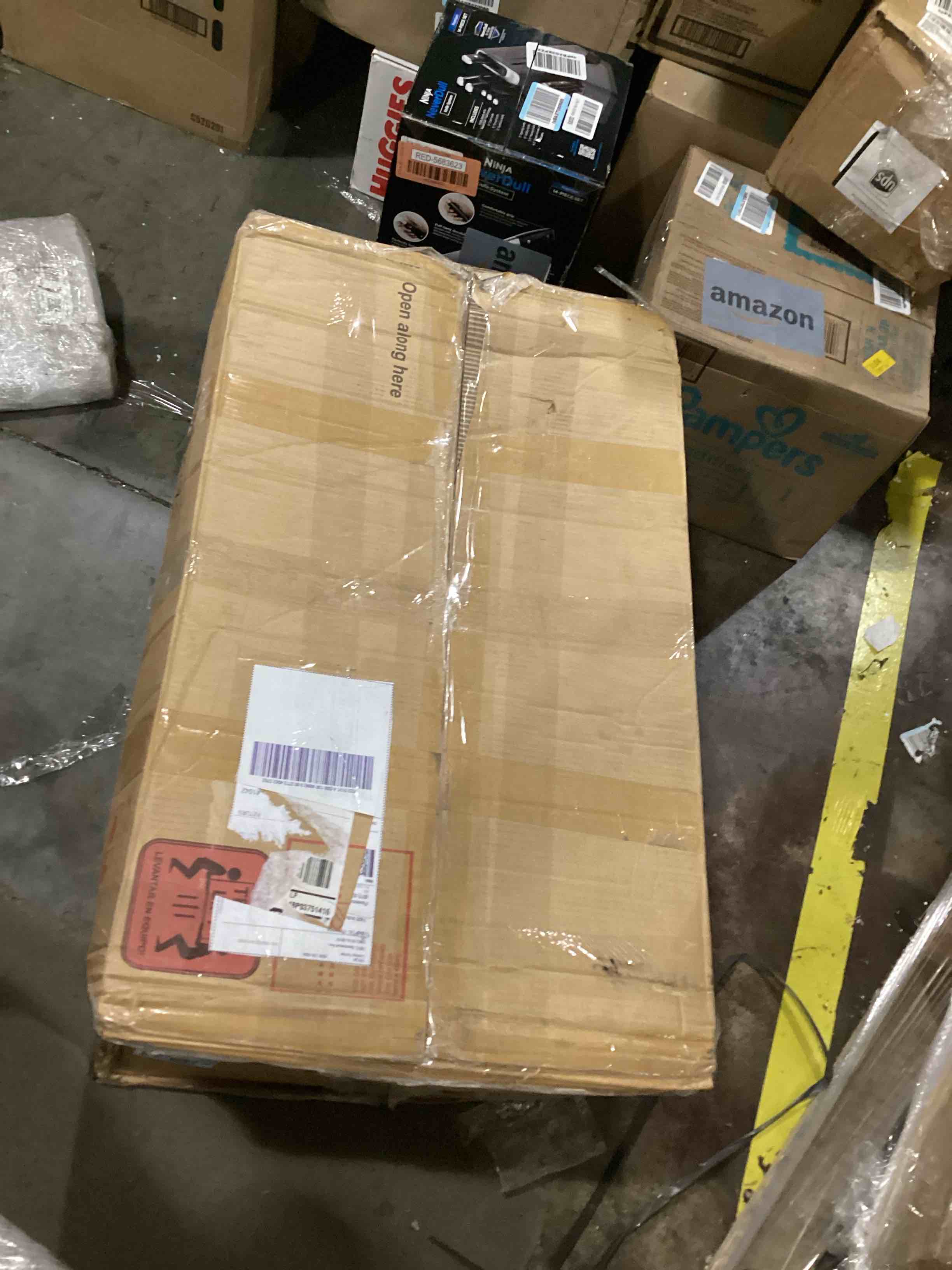 https://s3.amazonaws.com/lotting-images-prod/bidfta/BLU5884788_1724953306960.jpeg