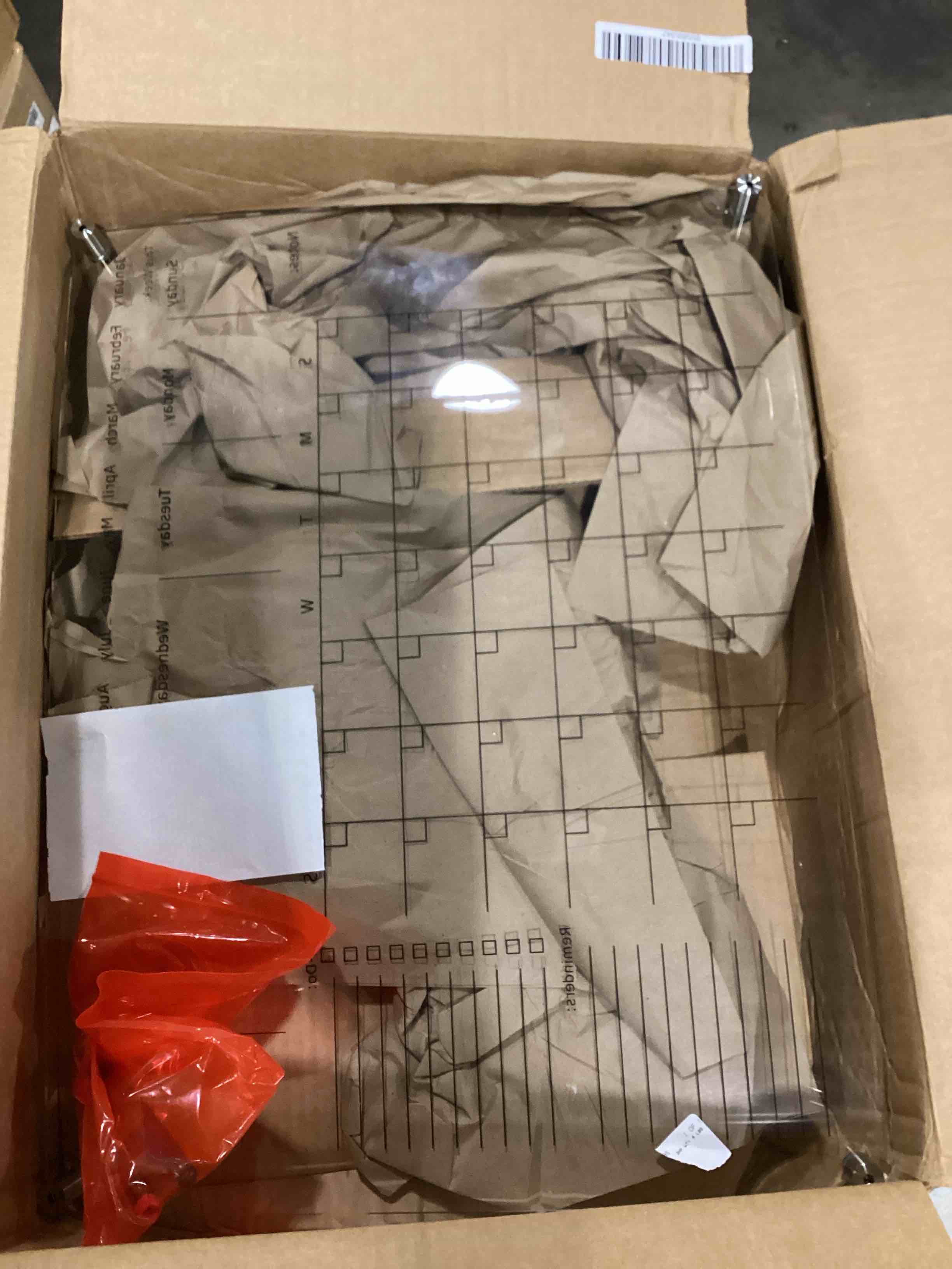 https://s3.amazonaws.com/lotting-images-prod/bidfta/BLU5884920_1725454939736.jpeg