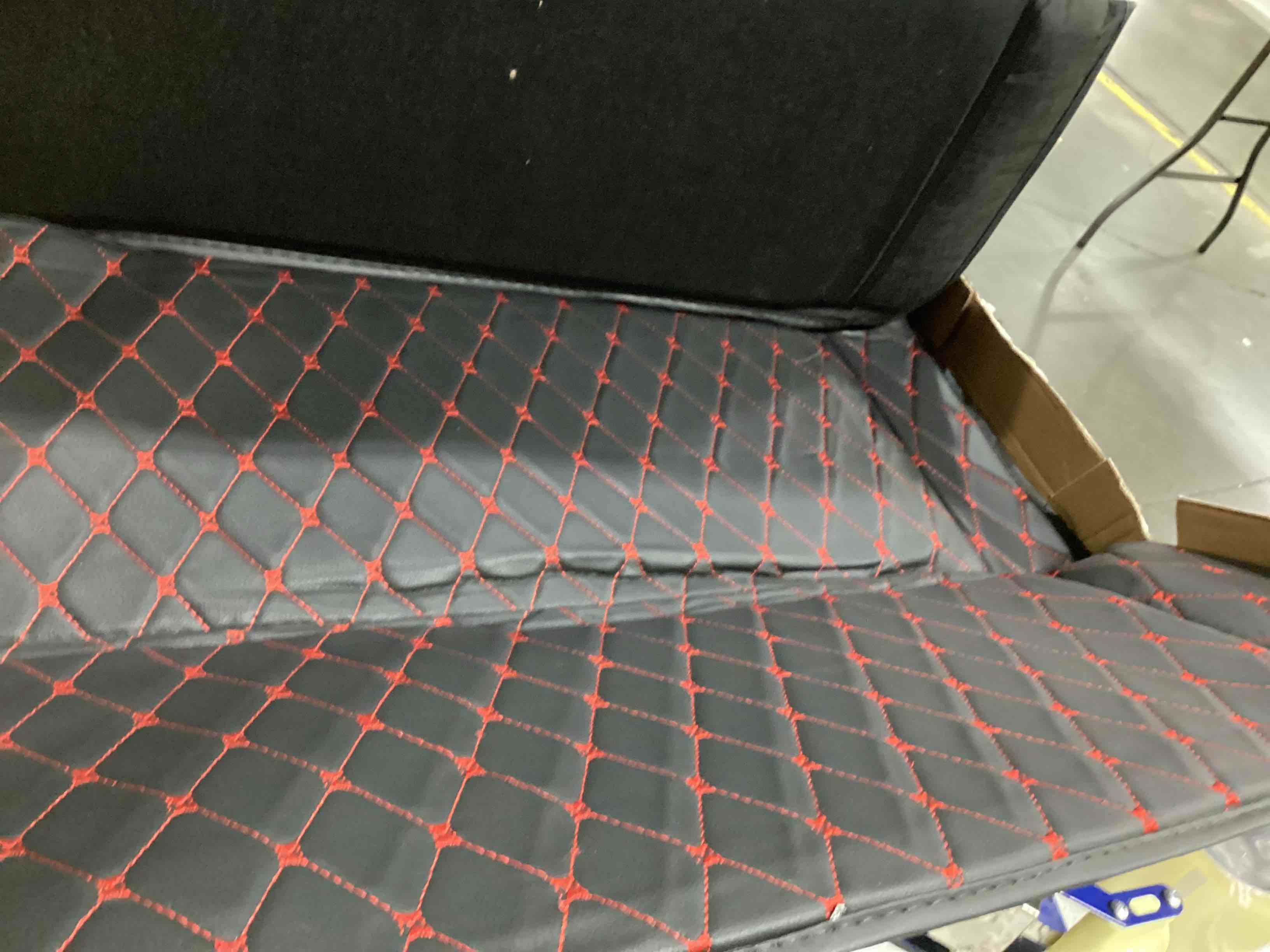 https://s3.amazonaws.com/lotting-images-prod/bidfta/BLU5885113_1718802372100.jpeg