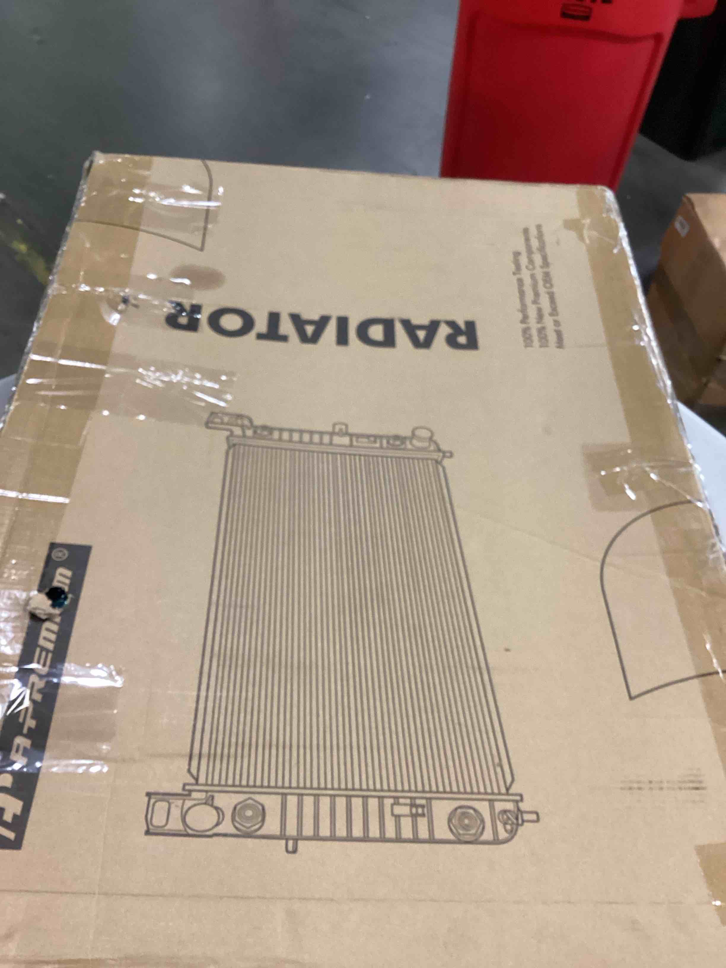 https://s3.amazonaws.com/lotting-images-prod/bidfta/BLU5885354_1718972824071.jpeg