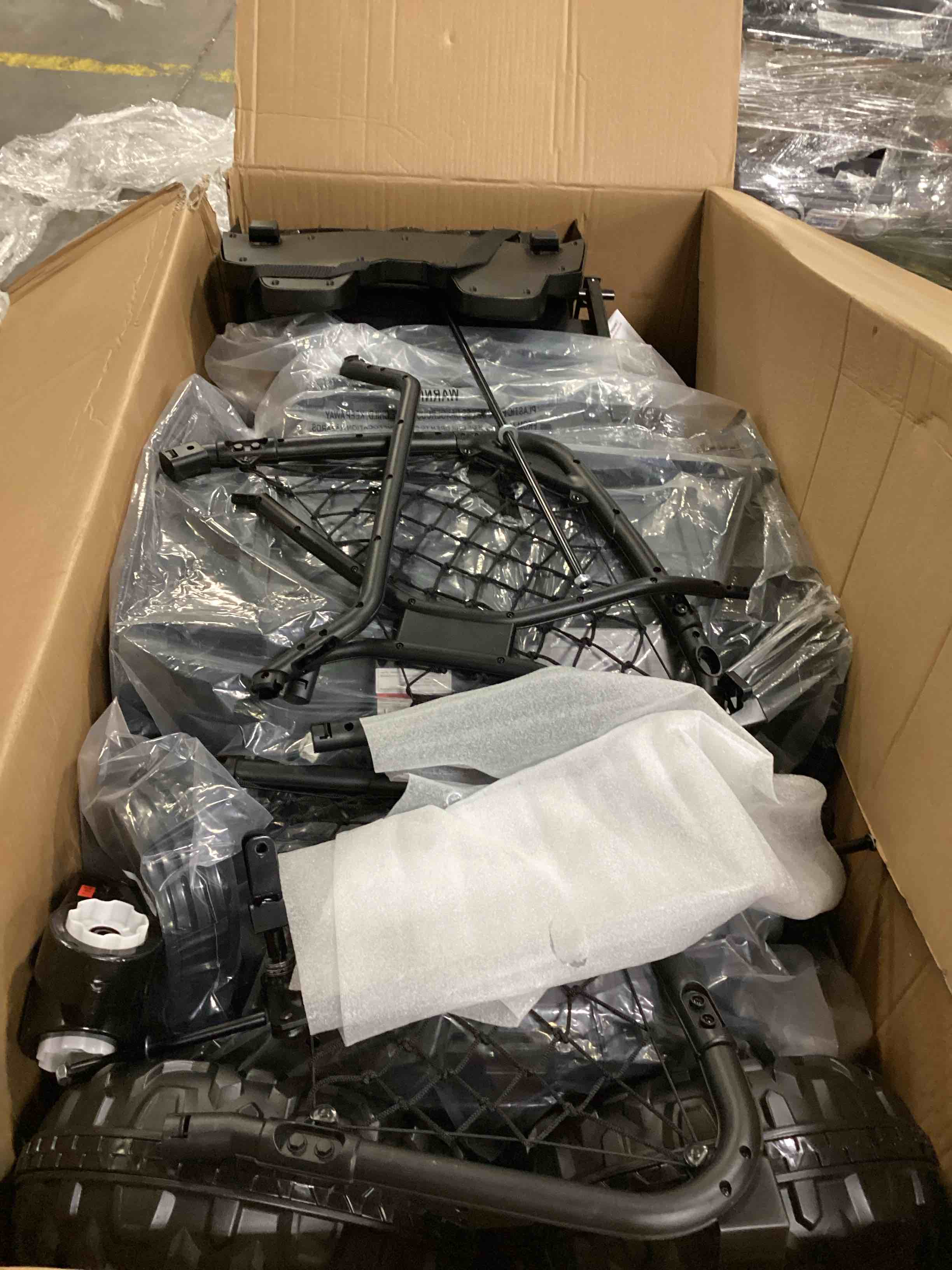 https://s3.amazonaws.com/lotting-images-prod/bidfta/BLU5886185_1719839210571.jpeg