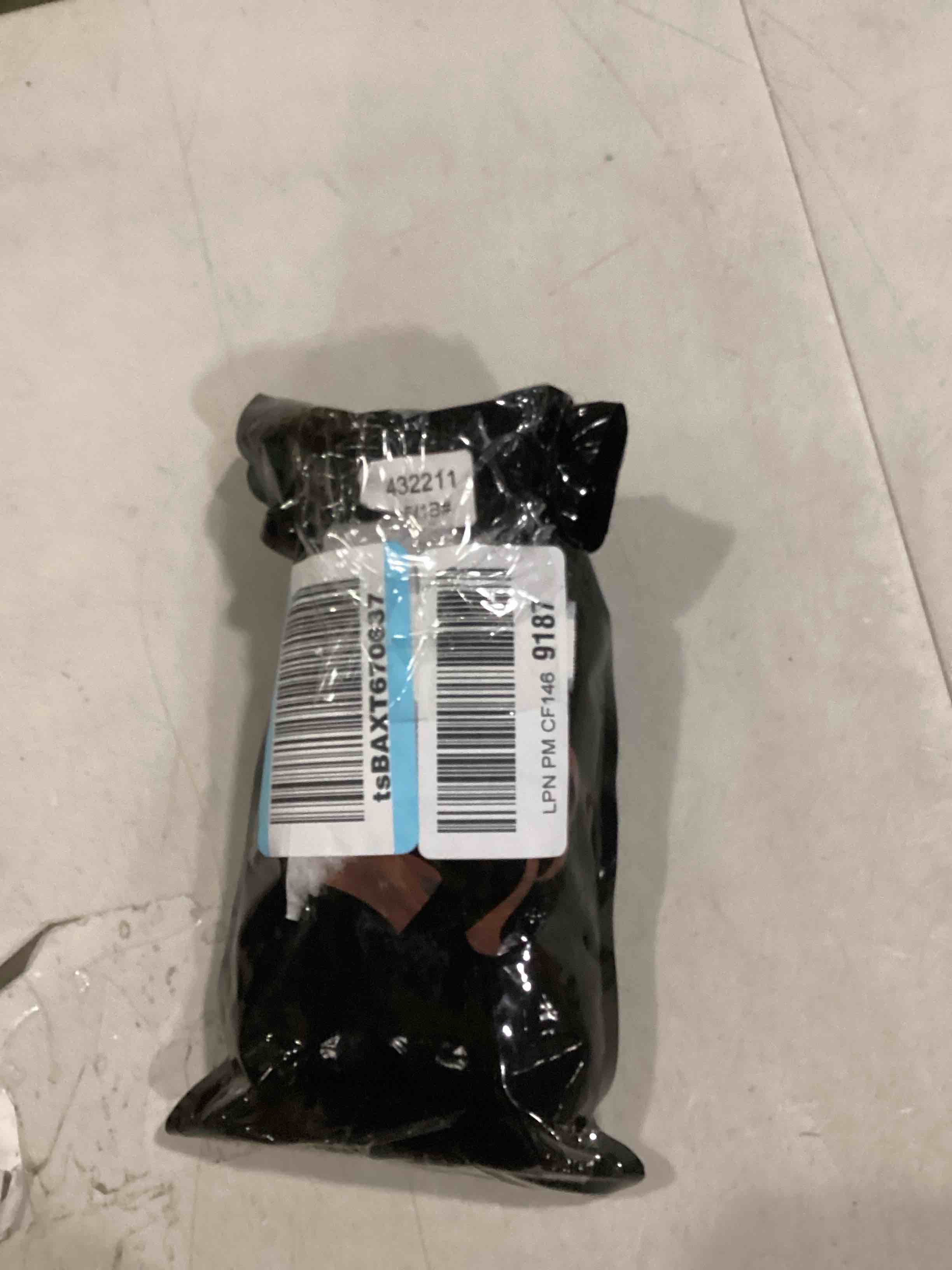 https://s3.amazonaws.com/lotting-images-prod/bidfta/BLU5889800_1712169516924.jpeg
