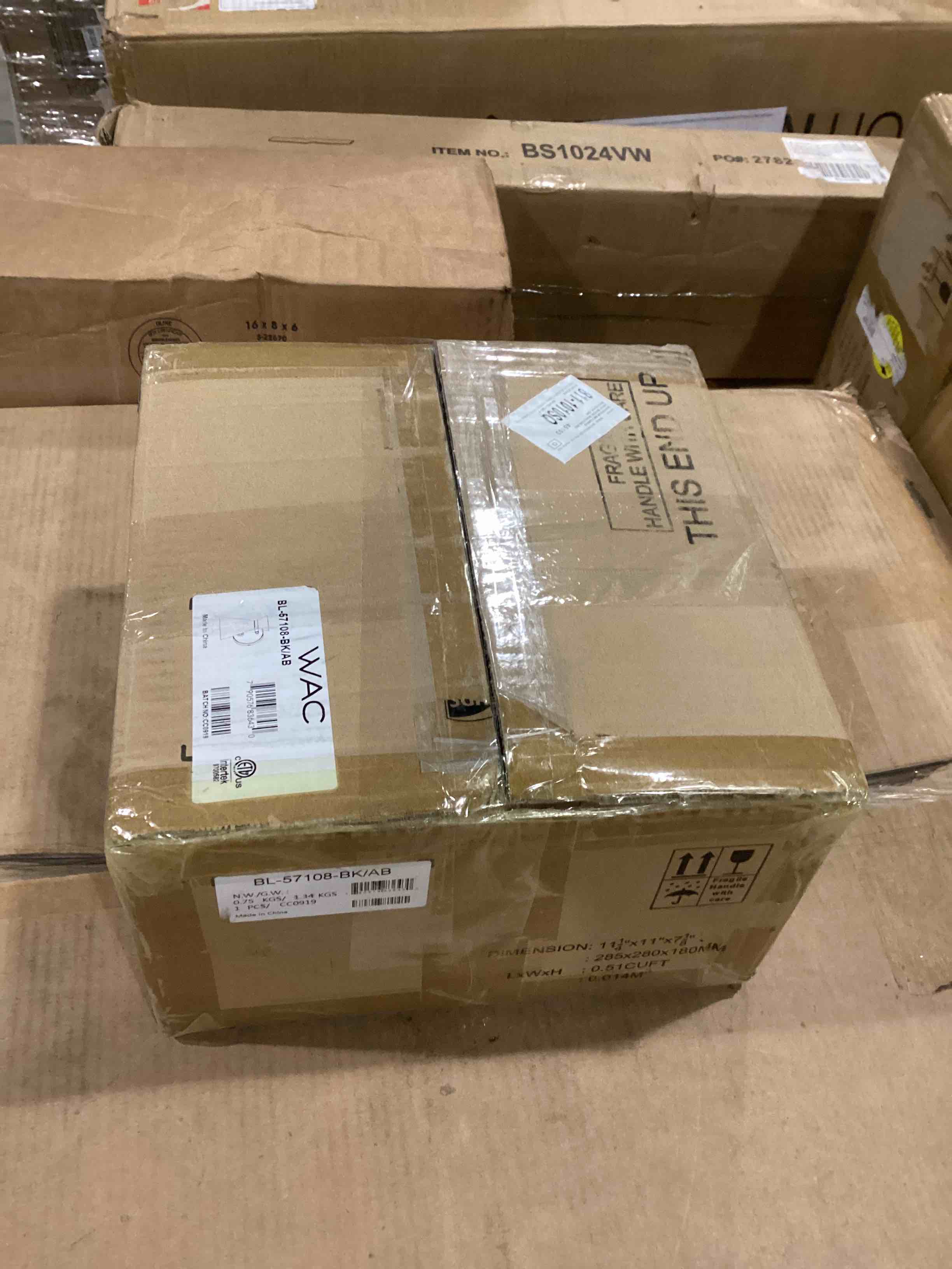 https://s3.amazonaws.com/lotting-images-prod/bidfta/BLU5890126_1712664931678.jpeg