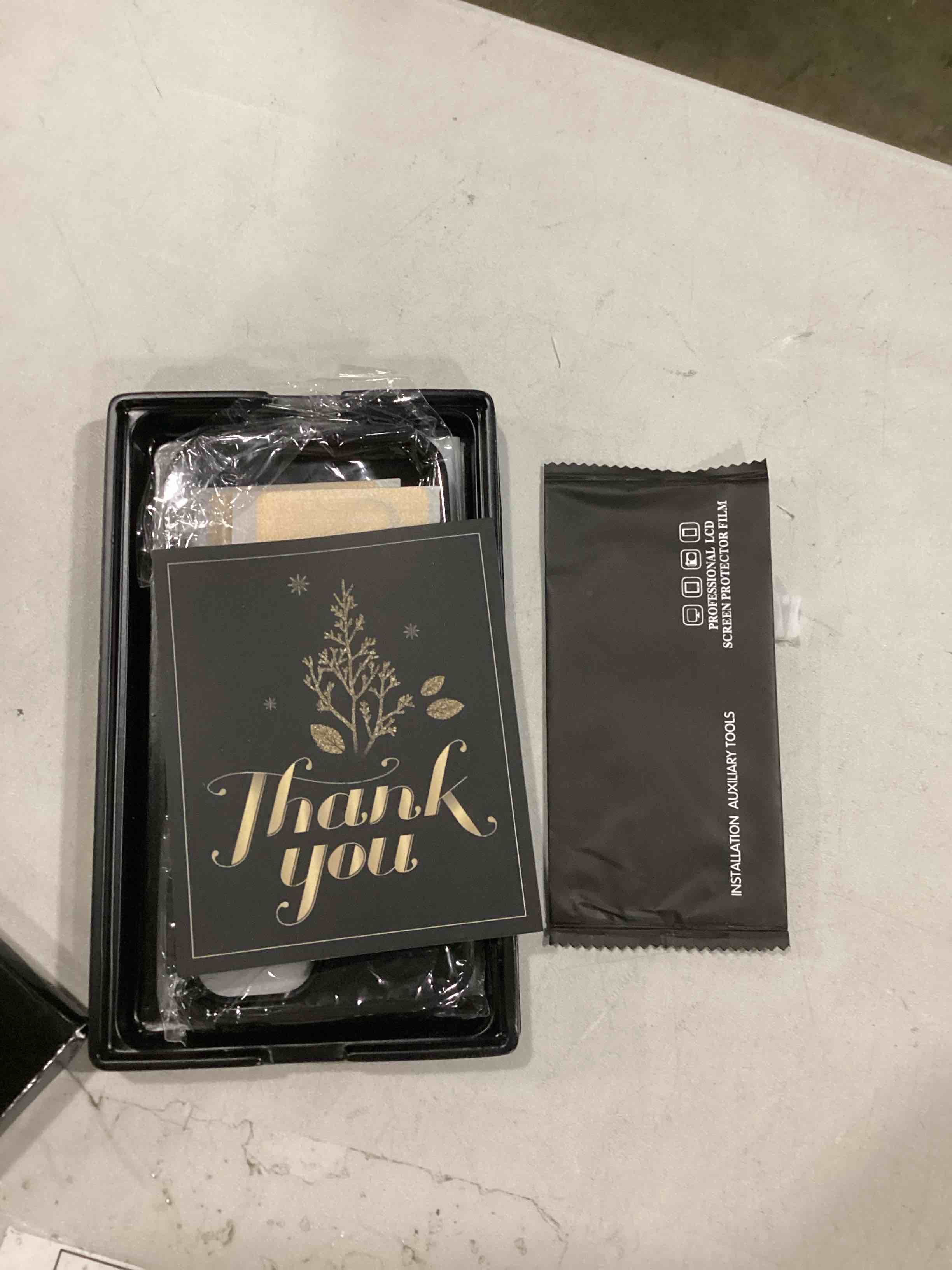 https://s3.amazonaws.com/lotting-images-prod/bidfta/BLU5890689_1713467690676.jpeg