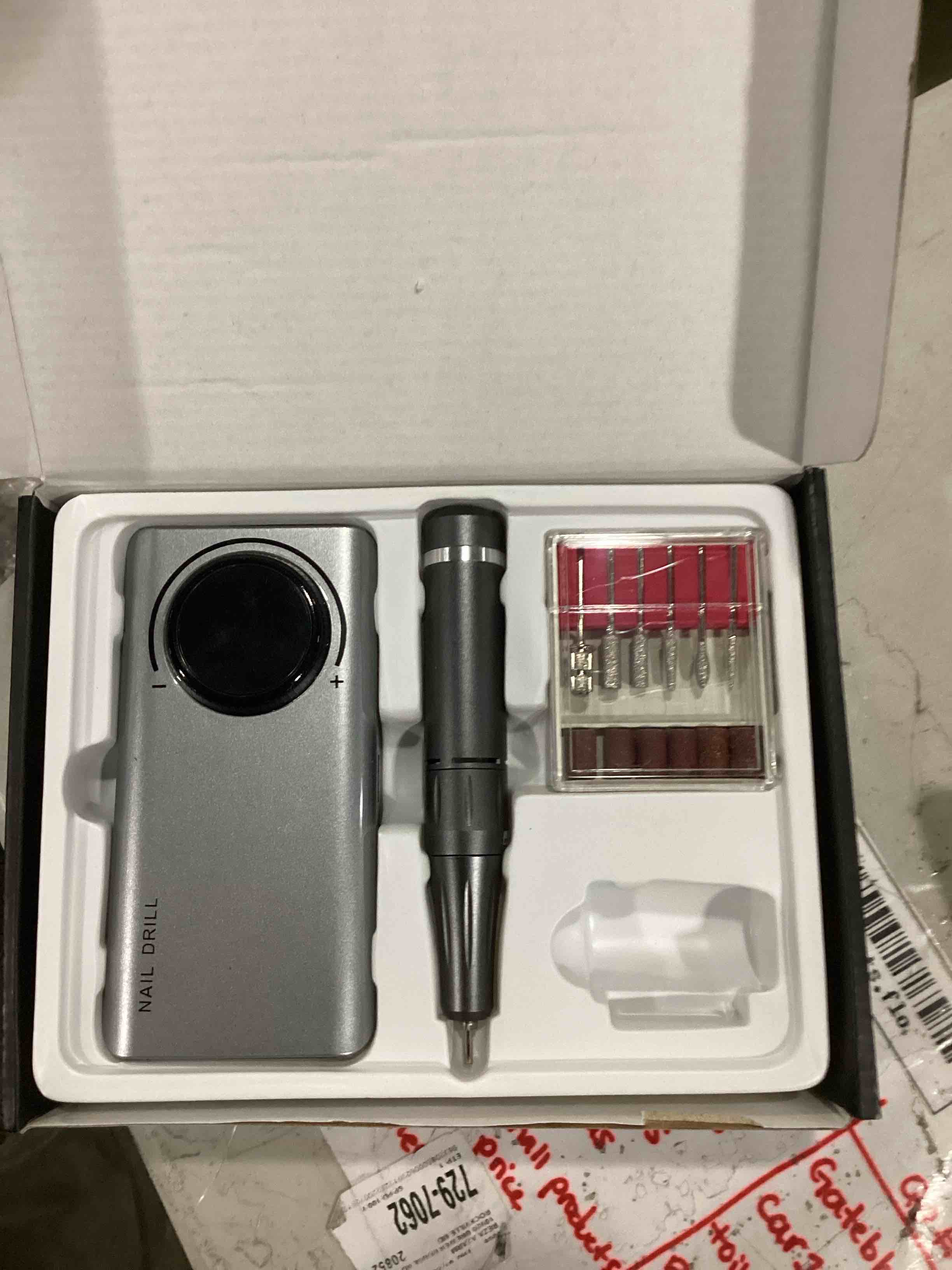 https://s3.amazonaws.com/lotting-images-prod/bidfta/BLU5890748_1713531266209.jpeg