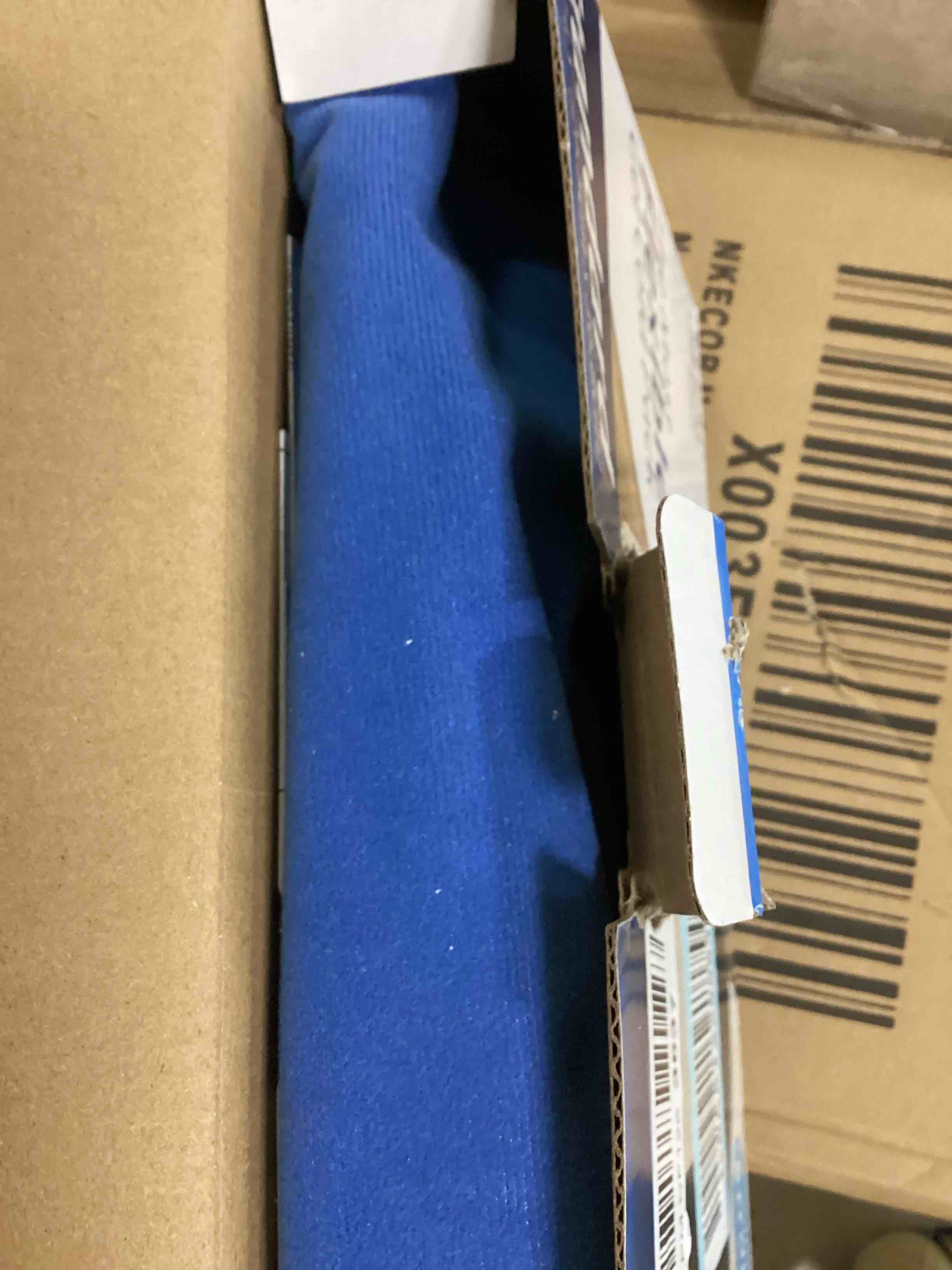 https://s3.amazonaws.com/lotting-images-prod/bidfta/BLU5892358_1713464889512.jpeg