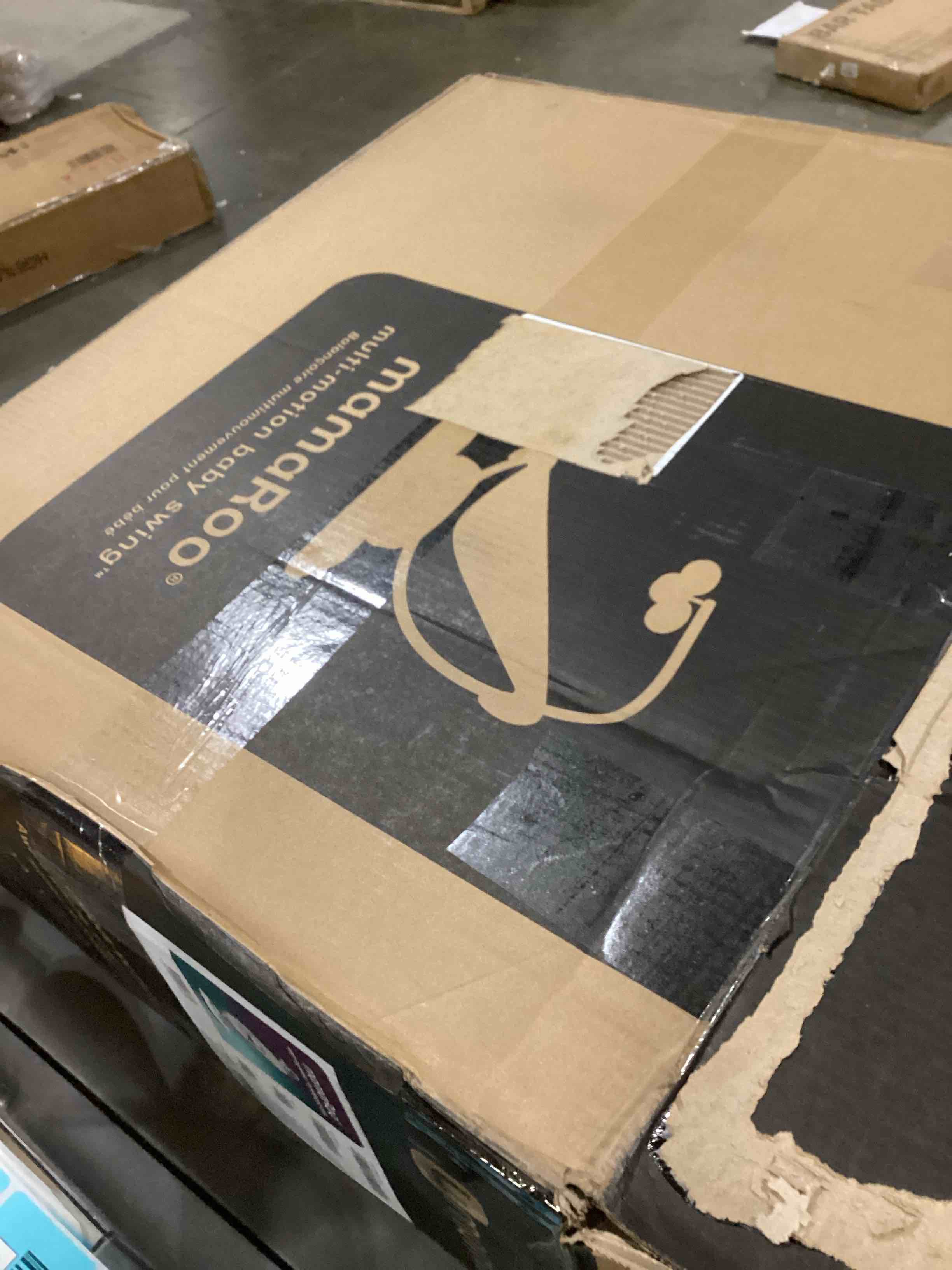 https://s3.amazonaws.com/lotting-images-prod/bidfta/BLU5892619_1712595076419.jpeg
