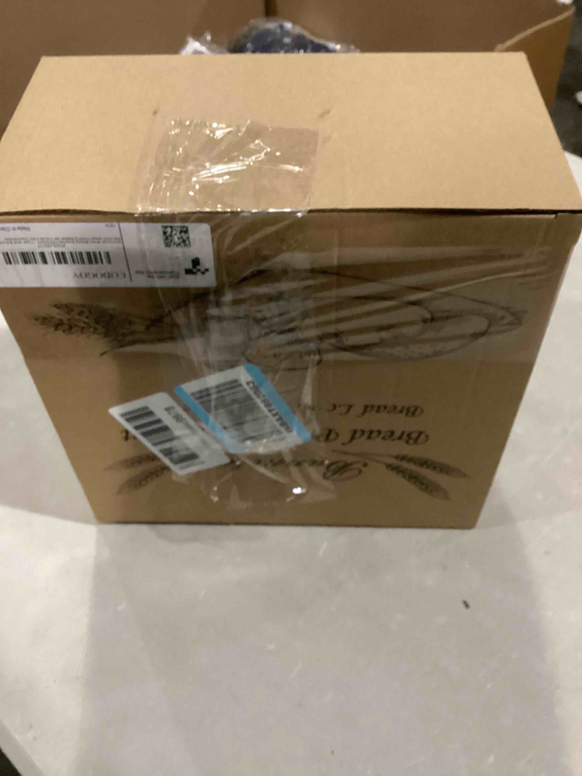 https://s3.amazonaws.com/lotting-images-prod/bidfta/BLU5895078_1713444227112.jpeg