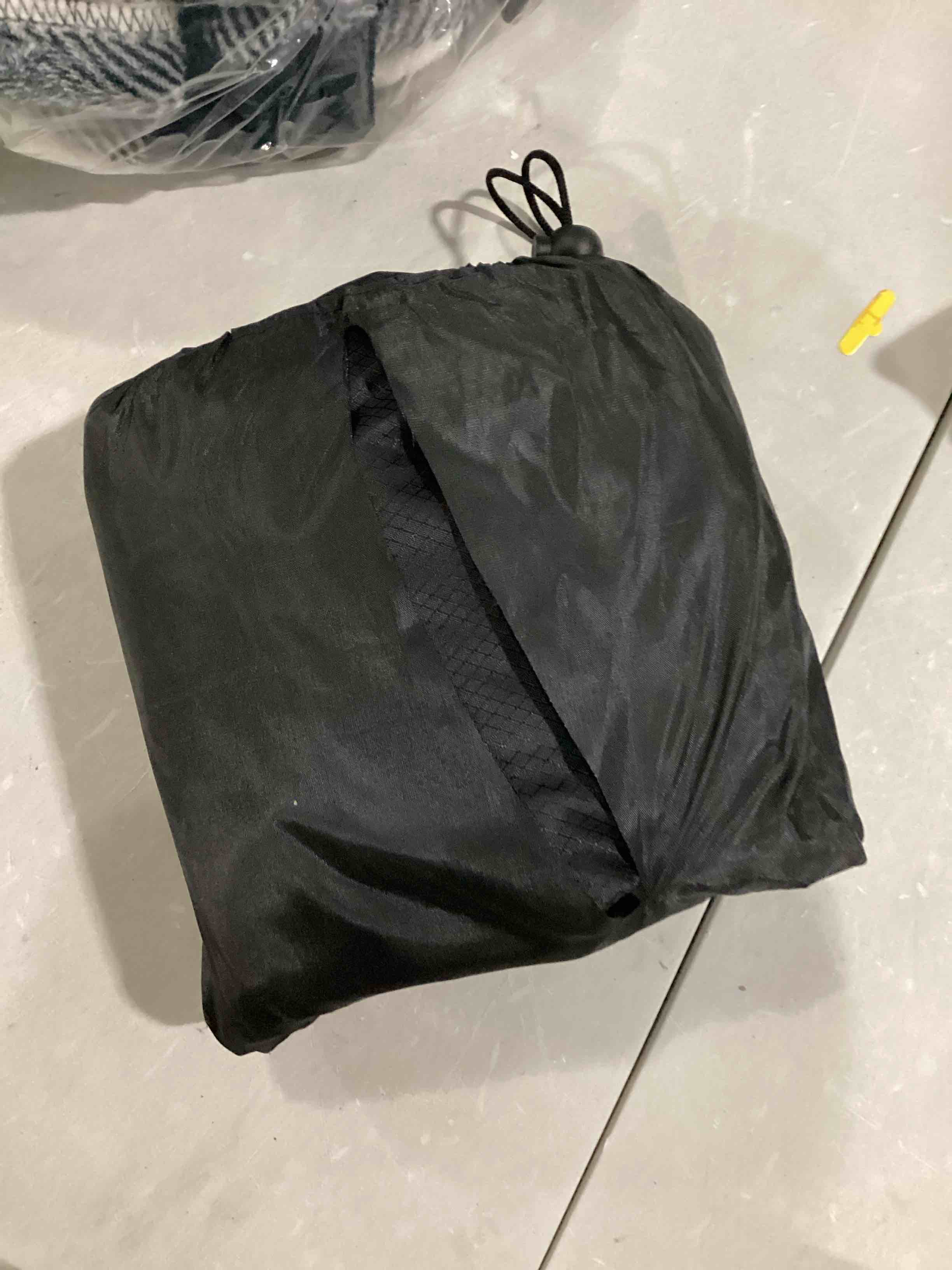 https://s3.amazonaws.com/lotting-images-prod/bidfta/BLU5895190_1713526151644.jpeg