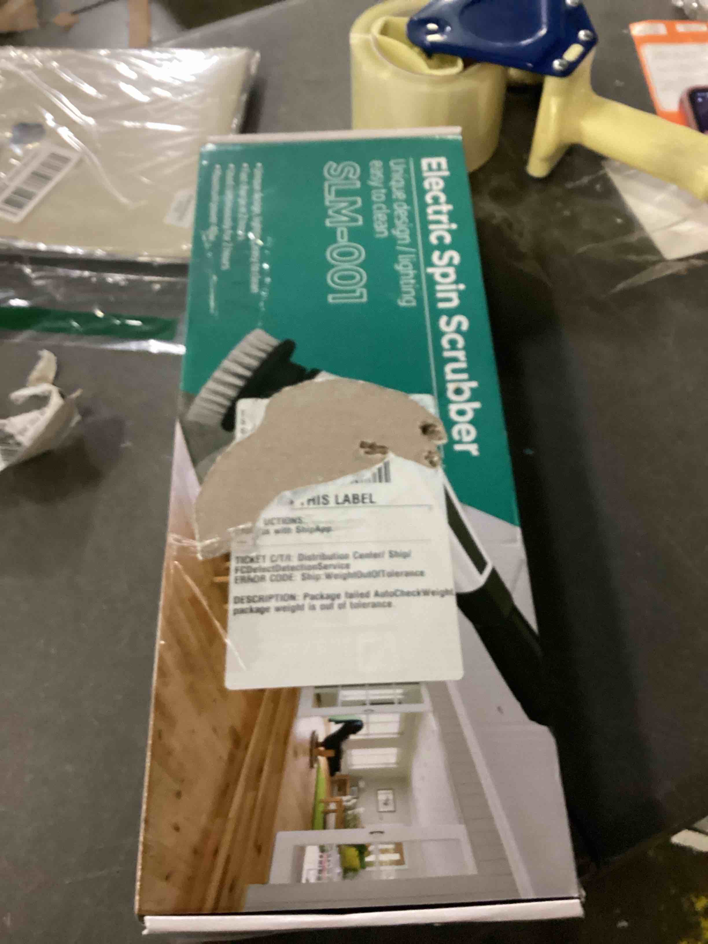 https://s3.amazonaws.com/lotting-images-prod/bidfta/BLU5896575_1713804254396.jpeg