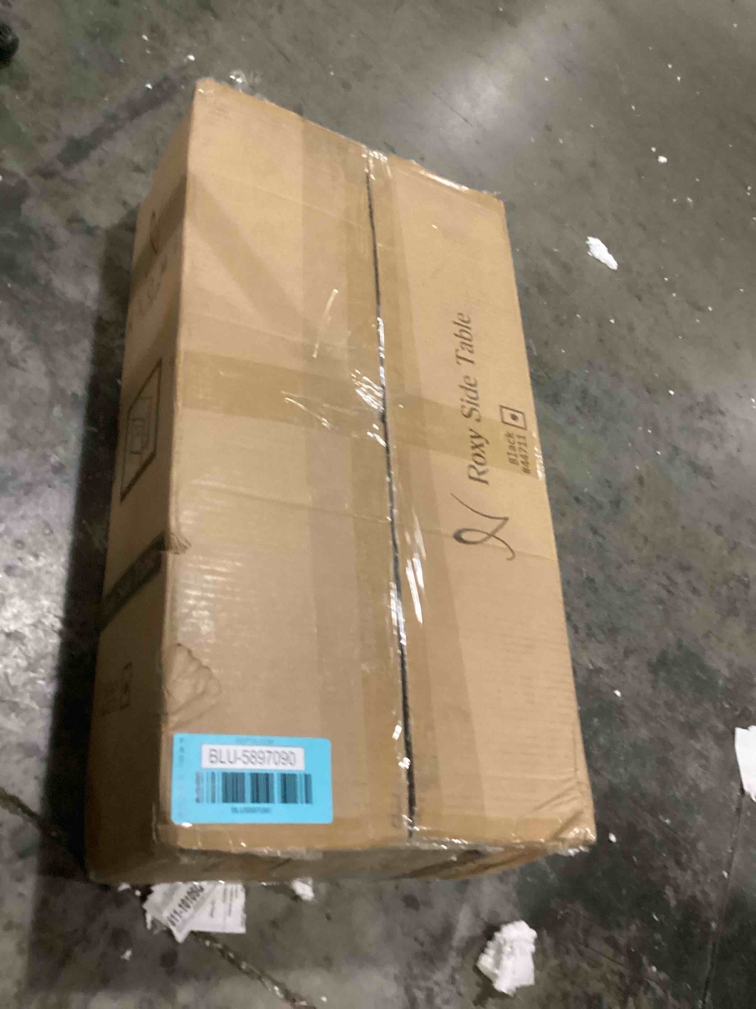 https://s3.amazonaws.com/lotting-images-prod/bidfta/BLU5897090_1711552699415.jpeg