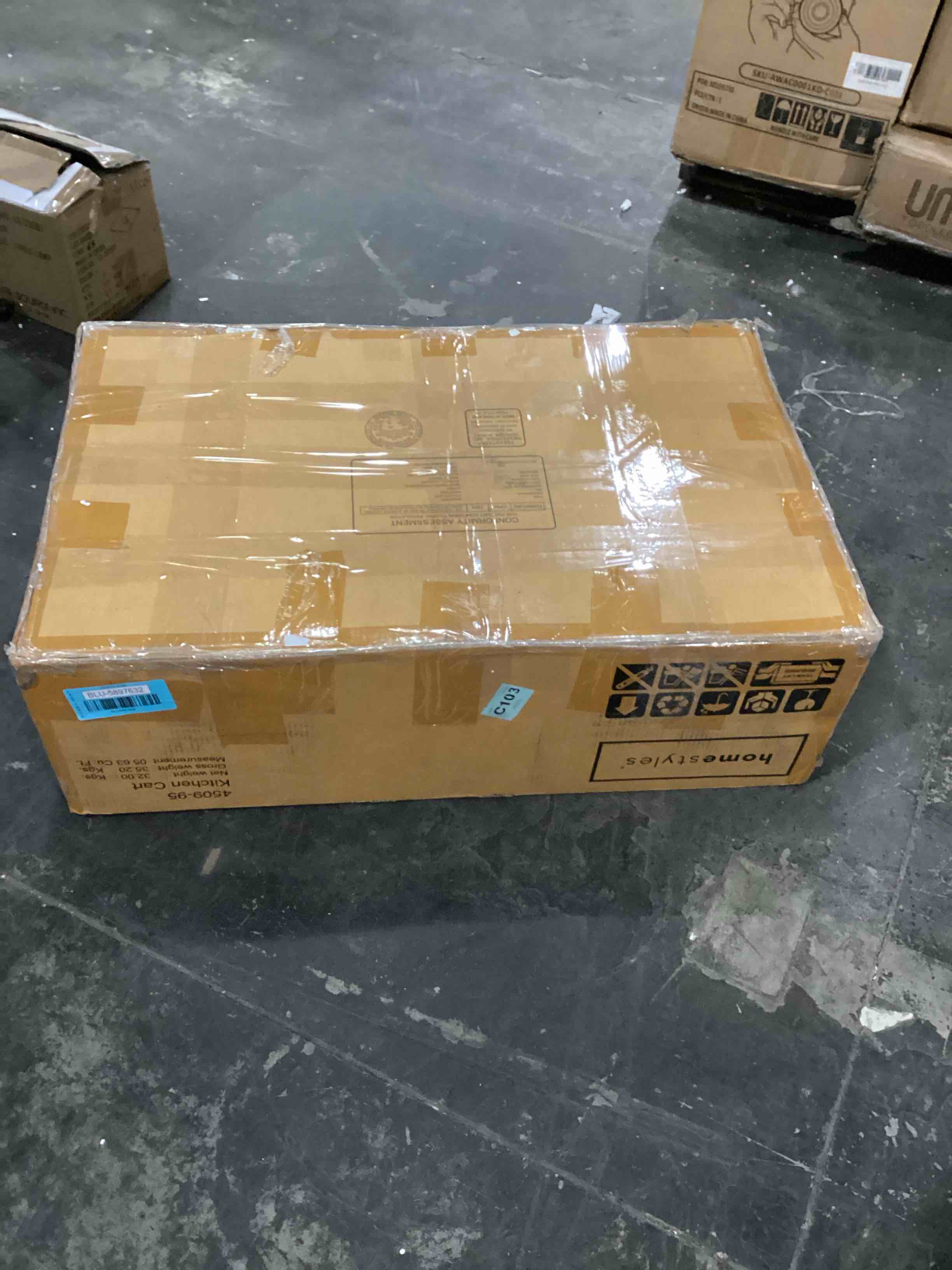 https://s3.amazonaws.com/lotting-images-prod/bidfta/BLU5897632_1712935726122.jpeg