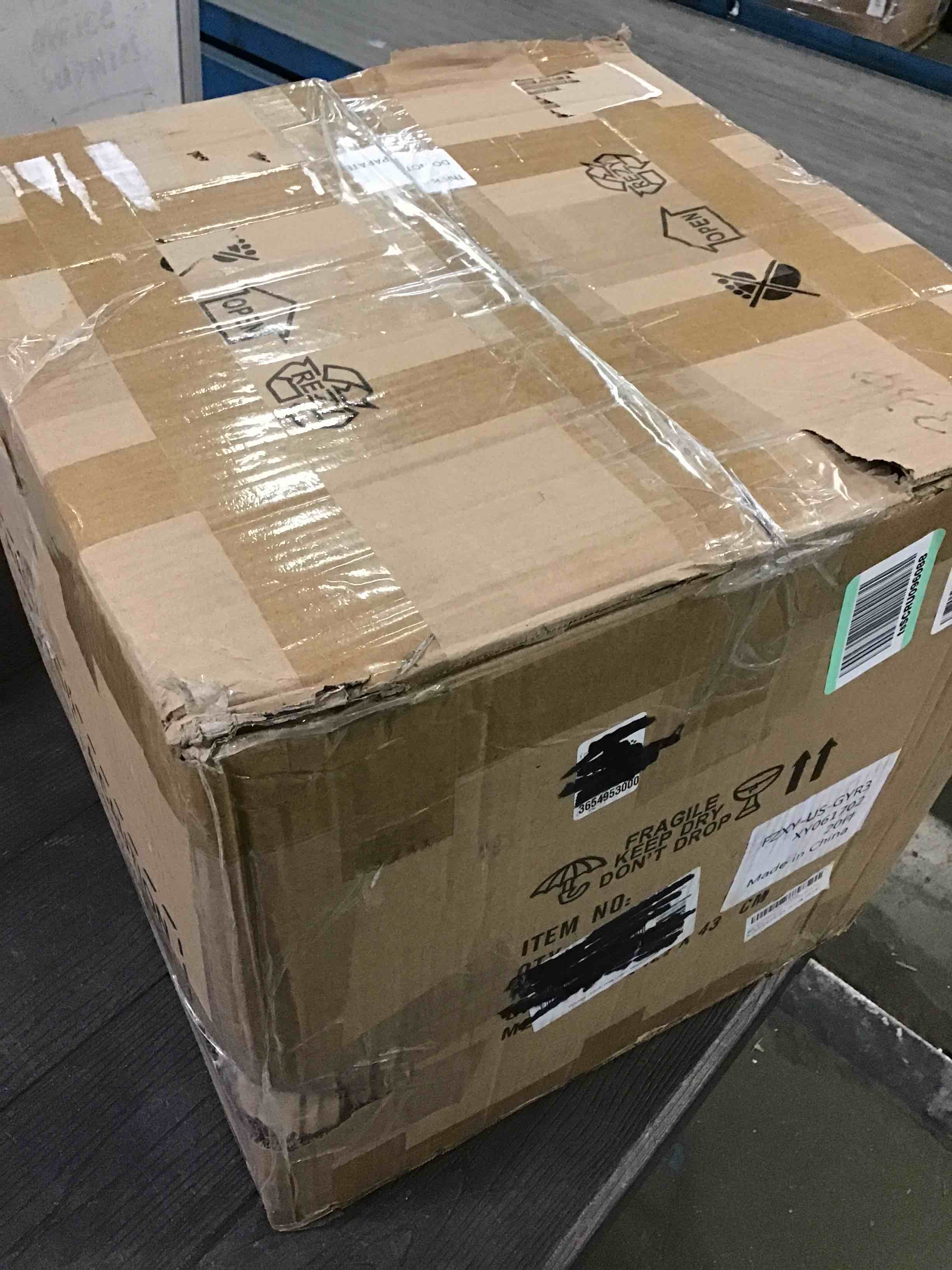 https://s3.amazonaws.com/lotting-images-prod/bidfta/BLU5899976_1710863112493.jpeg