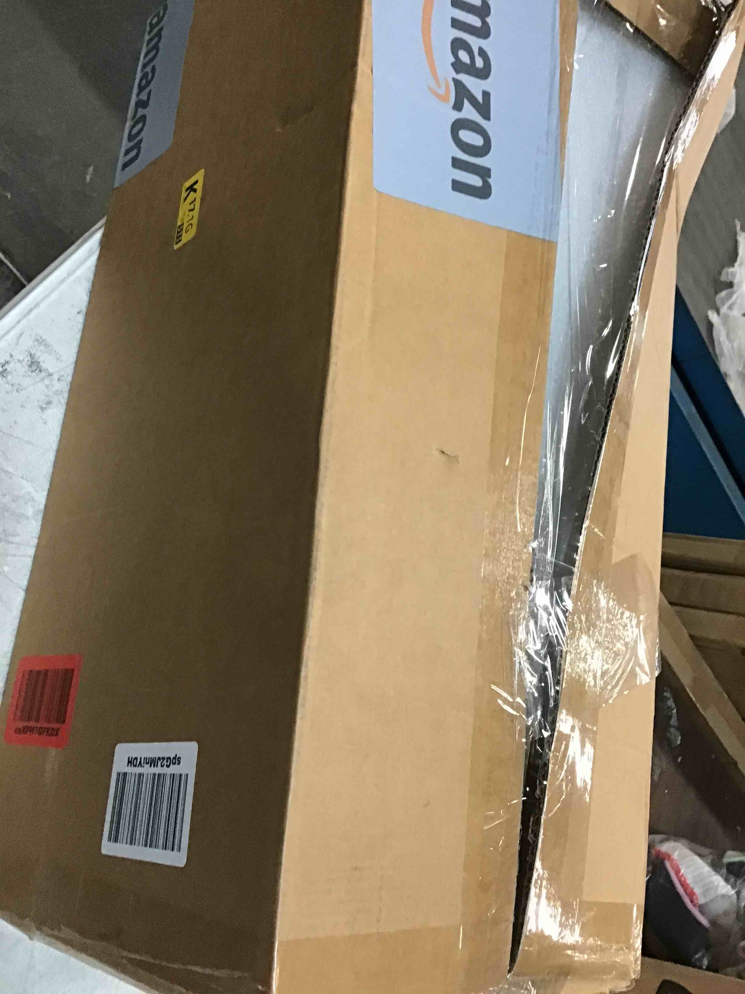https://s3.amazonaws.com/lotting-images-prod/bidfta/BLU5900599_1711130675950.jpeg