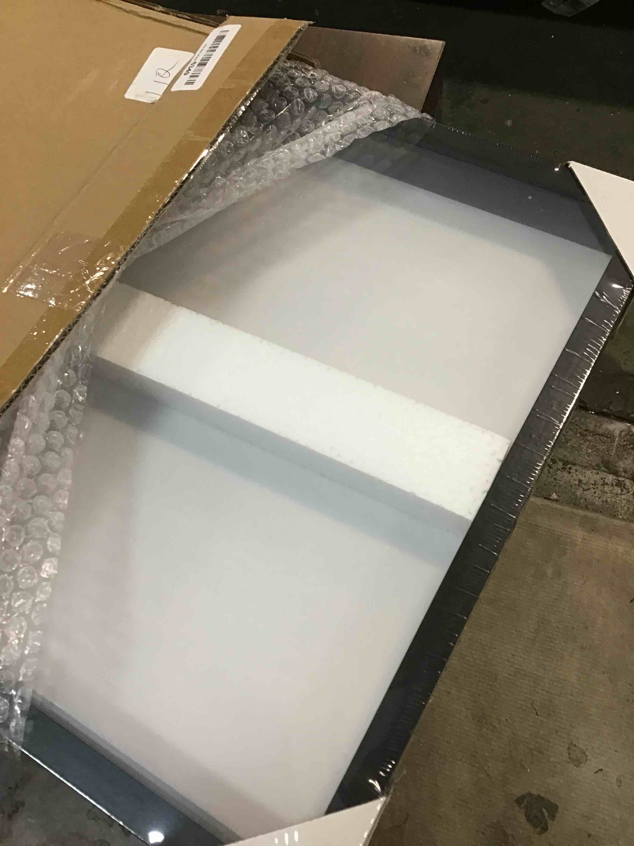 https://s3.amazonaws.com/lotting-images-prod/bidfta/BLU5900767_1711206925847.jpeg