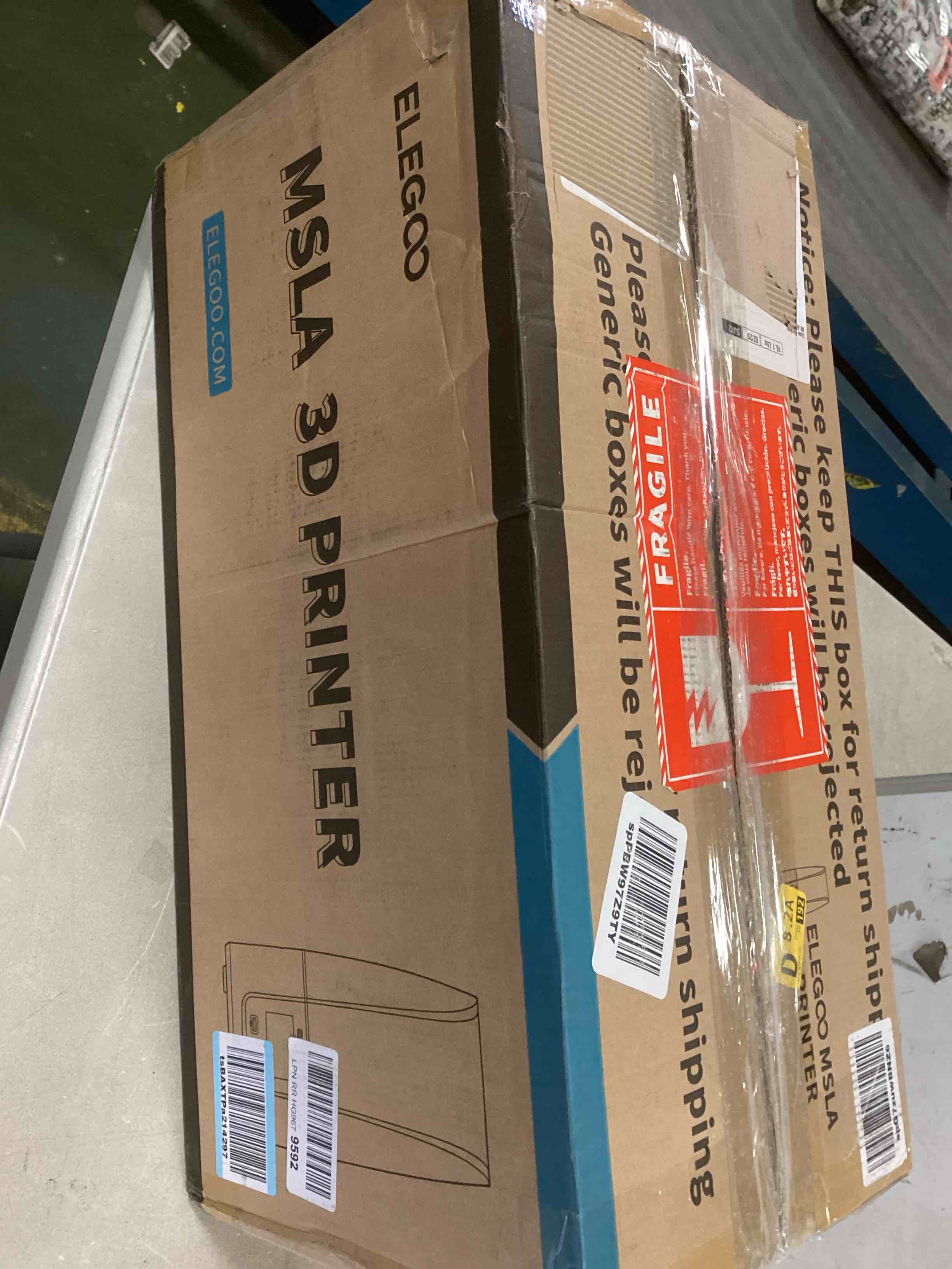 https://s3.amazonaws.com/lotting-images-prod/bidfta/BLU5901786_1710947976112.jpeg