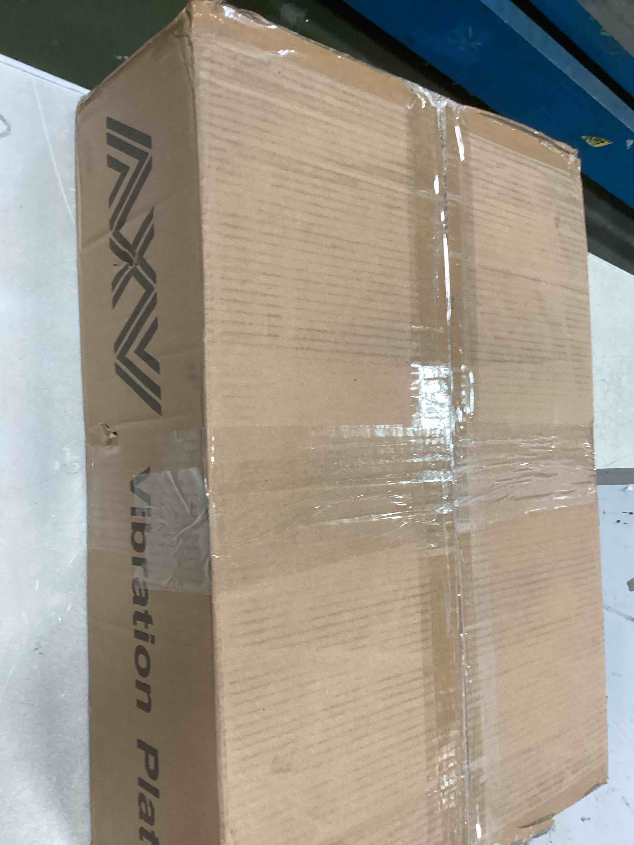 https://s3.amazonaws.com/lotting-images-prod/bidfta/BLU5901806_1710951243854.jpeg
