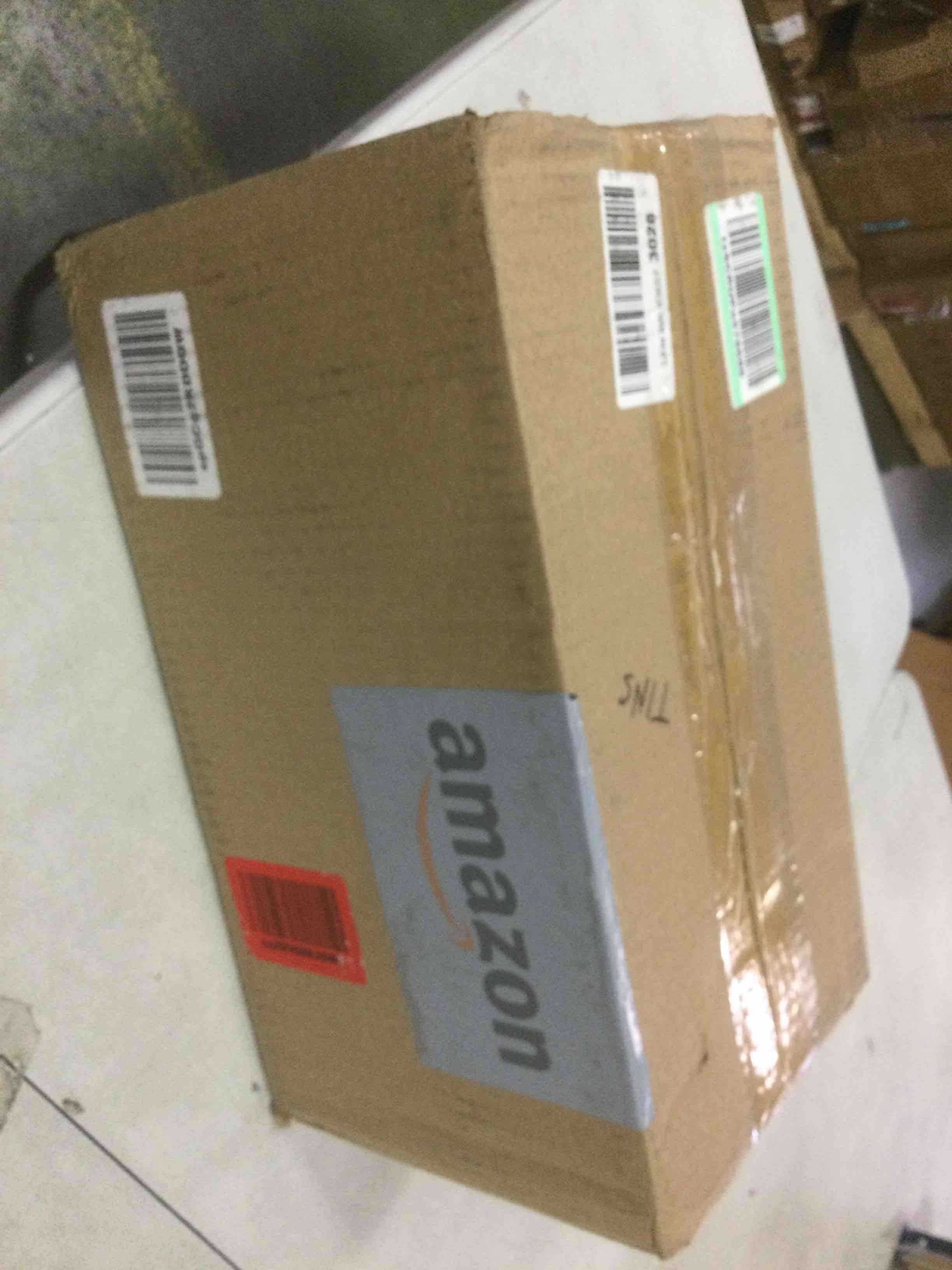 https://s3.amazonaws.com/lotting-images-prod/bidfta/BLU5903160_1711642217390.jpeg