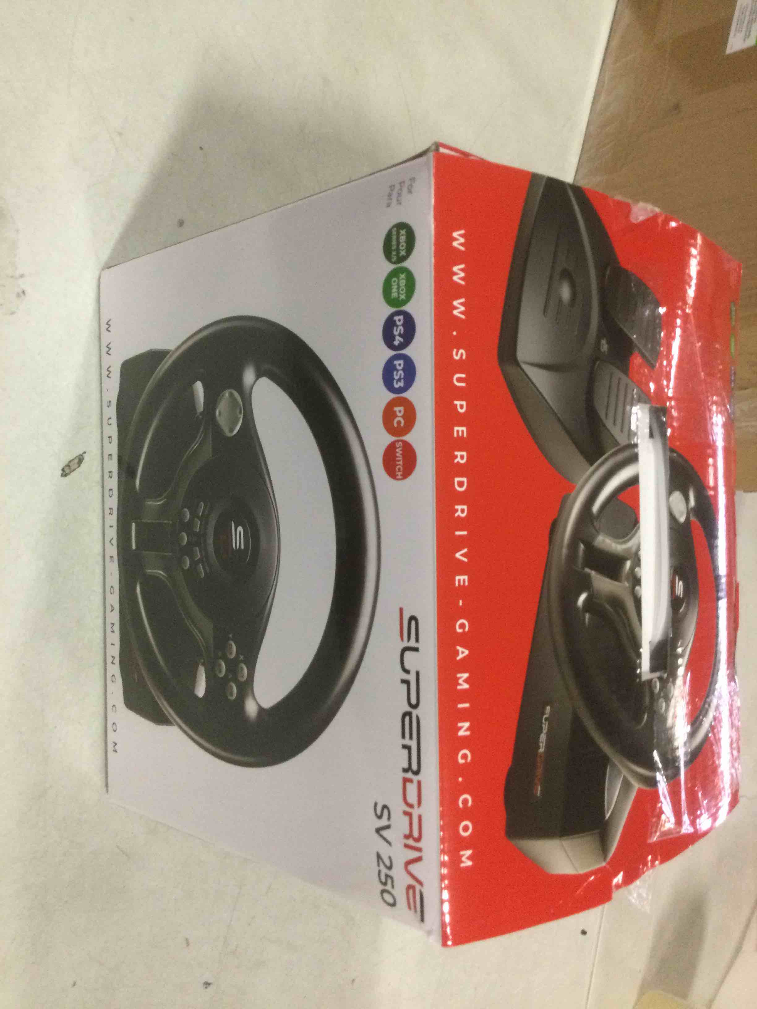 https://s3.amazonaws.com/lotting-images-prod/bidfta/BLU5903172_1711642965565.jpeg