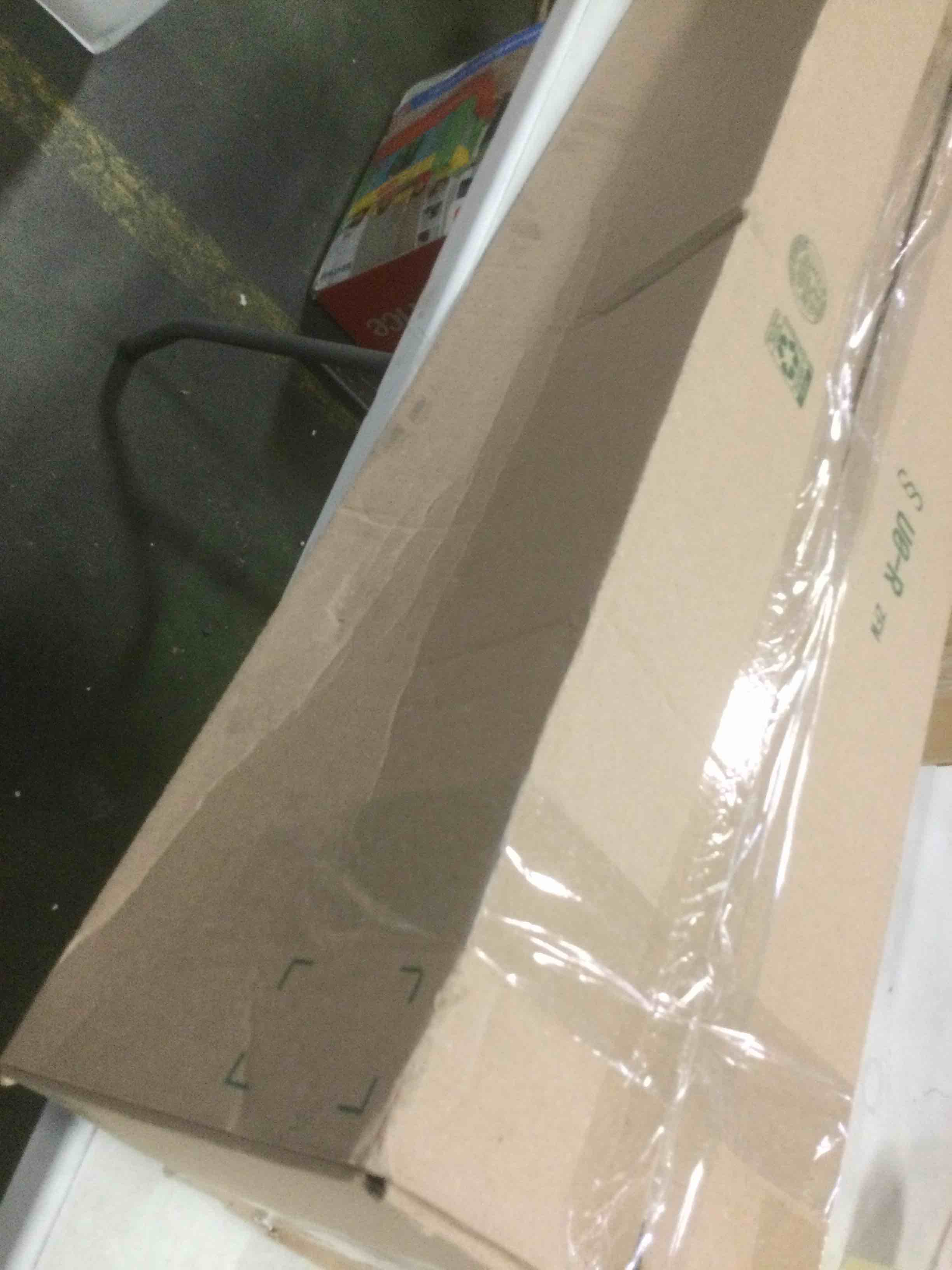 https://s3.amazonaws.com/lotting-images-prod/bidfta/BLU5903175_1711643171700.jpeg