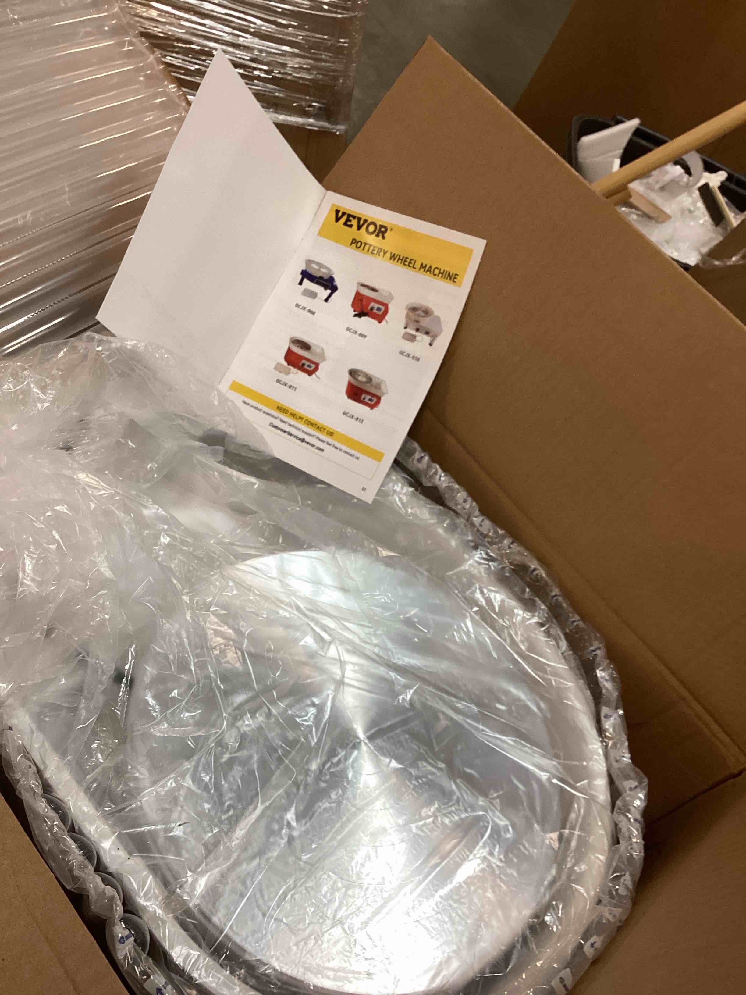 https://s3.amazonaws.com/lotting-images-prod/bidfta/BLU5903950_1711984579653.jpeg