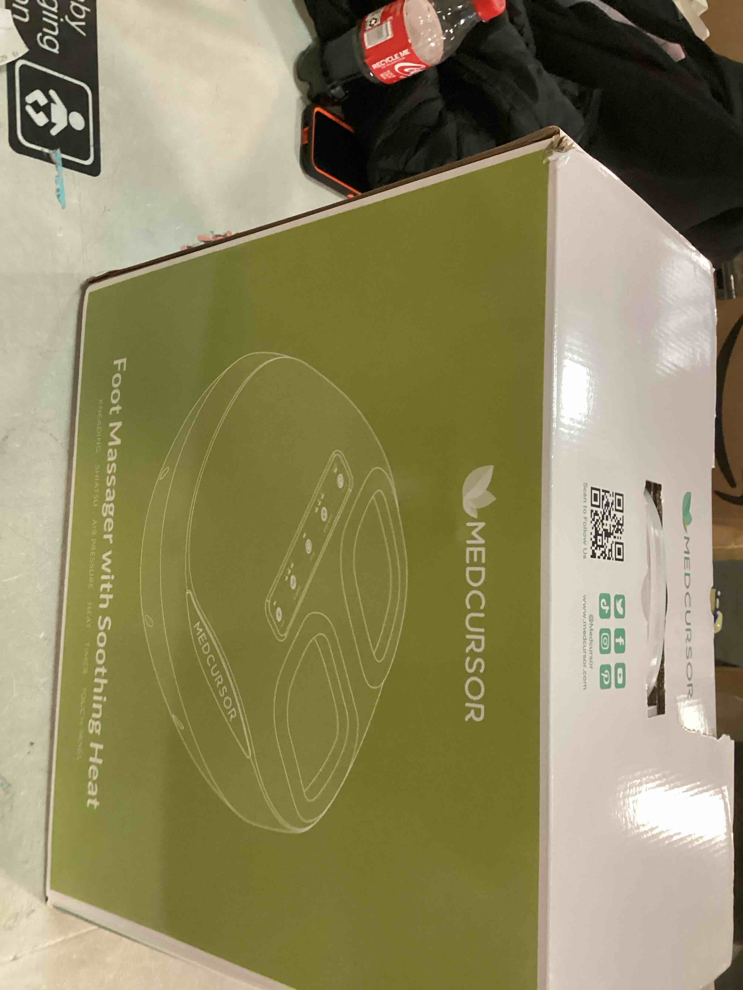 https://s3.amazonaws.com/lotting-images-prod/bidfta/BLU5904120_1712073126054.jpeg