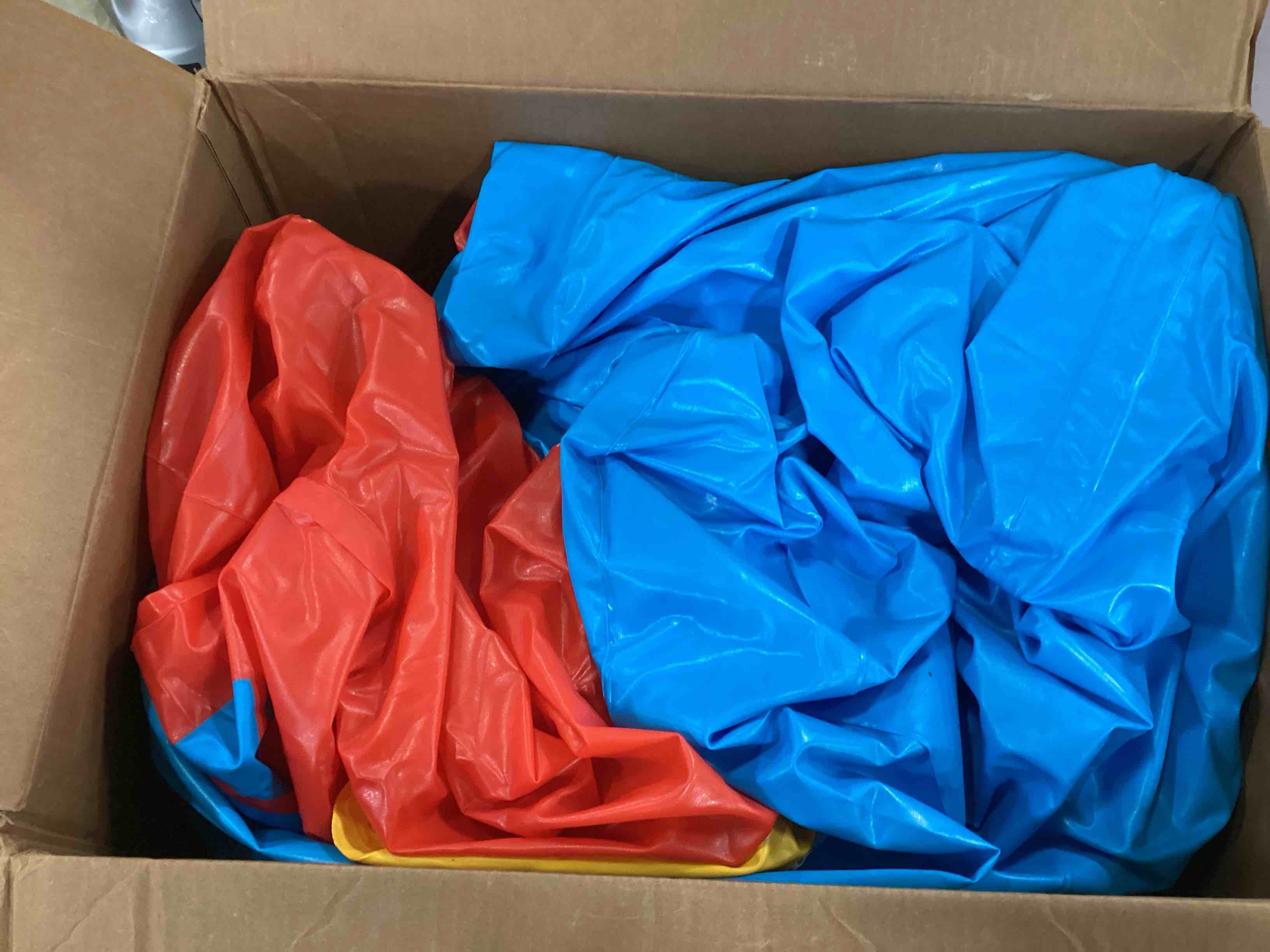 https://s3.amazonaws.com/lotting-images-prod/bidfta/BLU5904468_1711022615241.jpeg