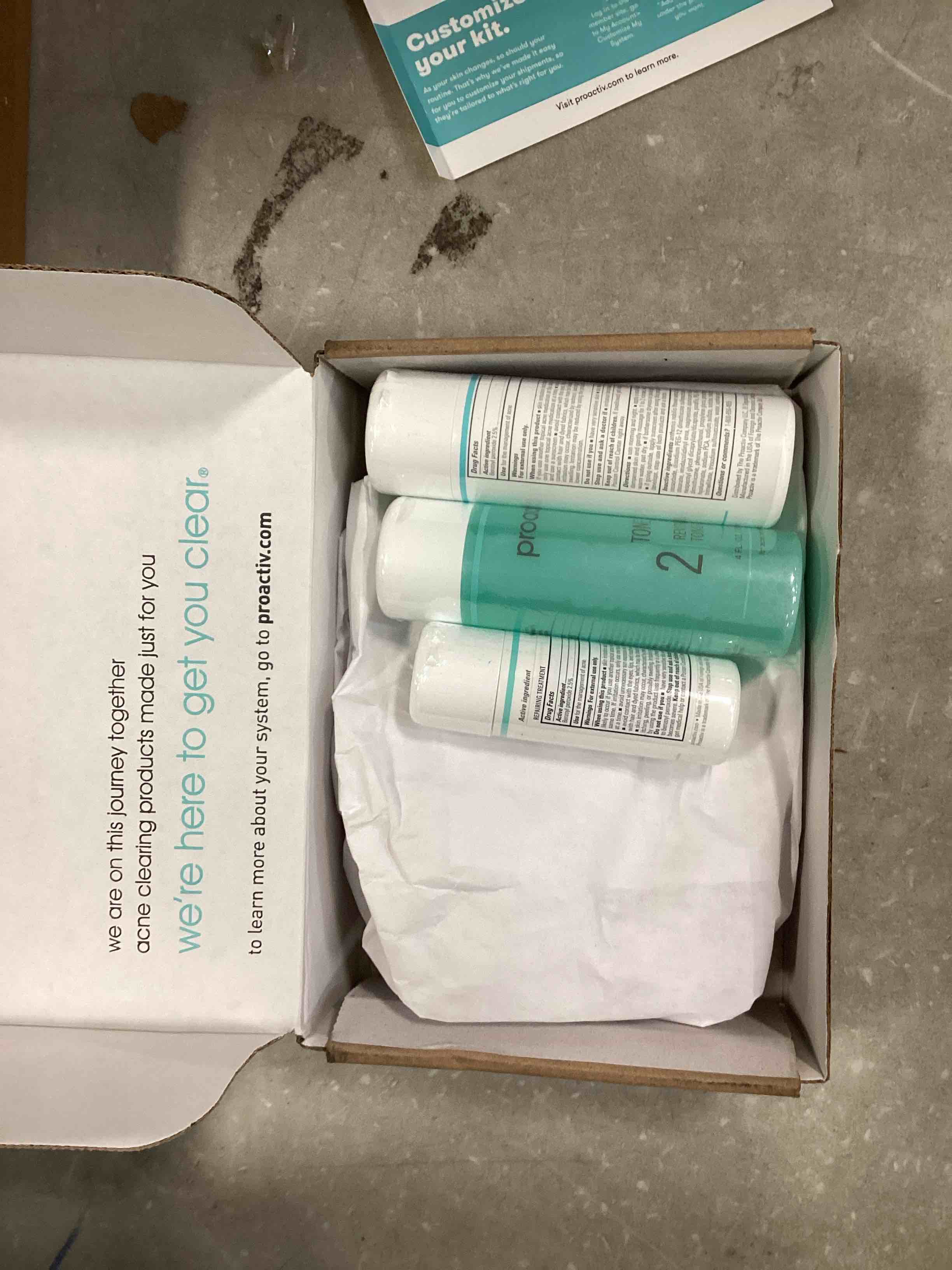 https://s3.amazonaws.com/lotting-images-prod/bidfta/BLU5904691_1711115687878.jpeg
