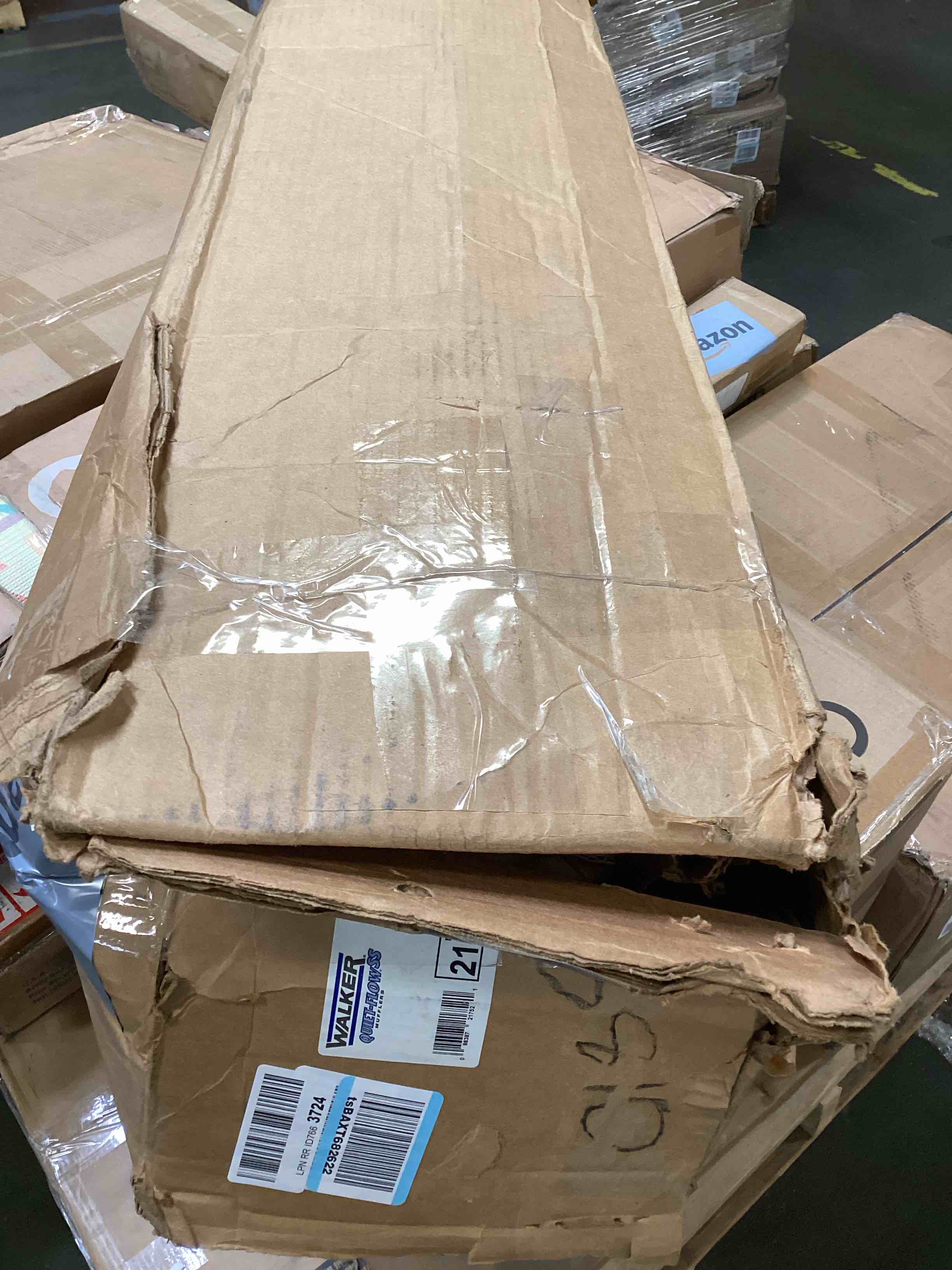 https://s3.amazonaws.com/lotting-images-prod/bidfta/BLU5906638_1712084631899.jpeg