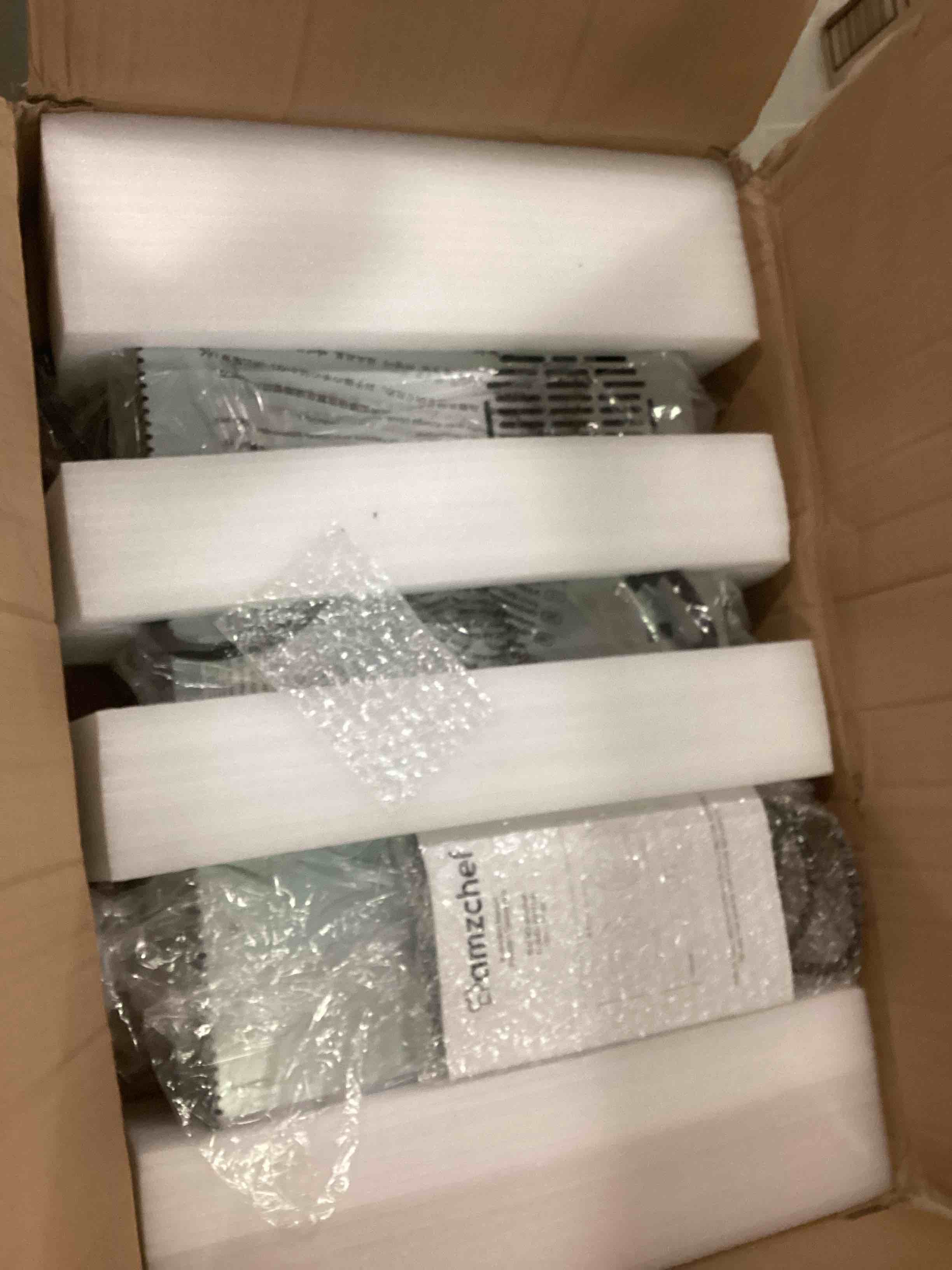 https://s3.amazonaws.com/lotting-images-prod/bidfta/BLU5908285_1711372623084.jpeg