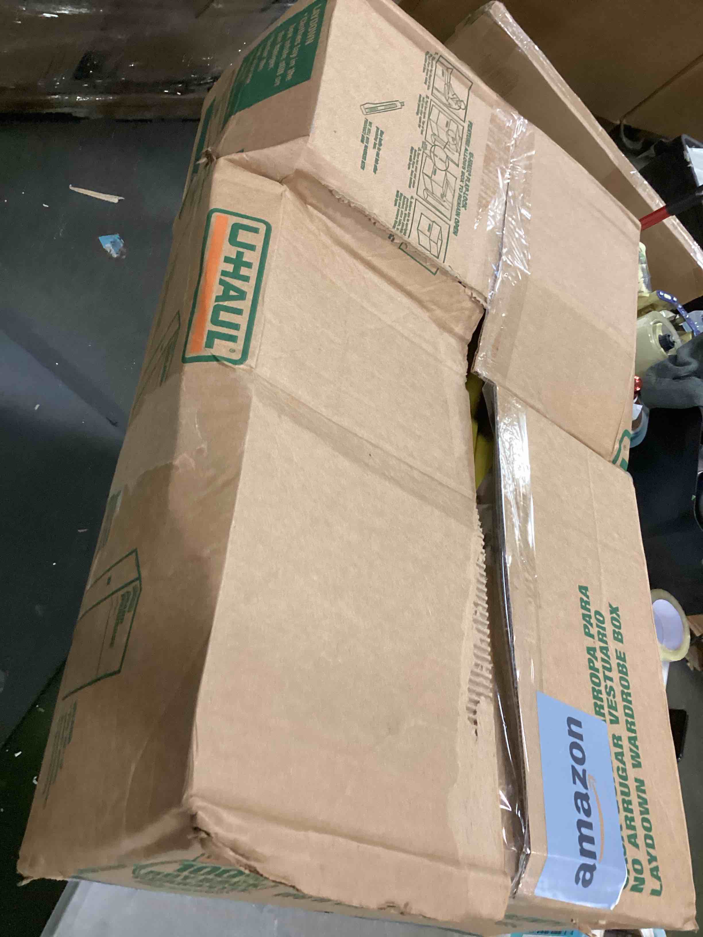 https://s3.amazonaws.com/lotting-images-prod/bidfta/BLU5909615_1712842046213.jpeg