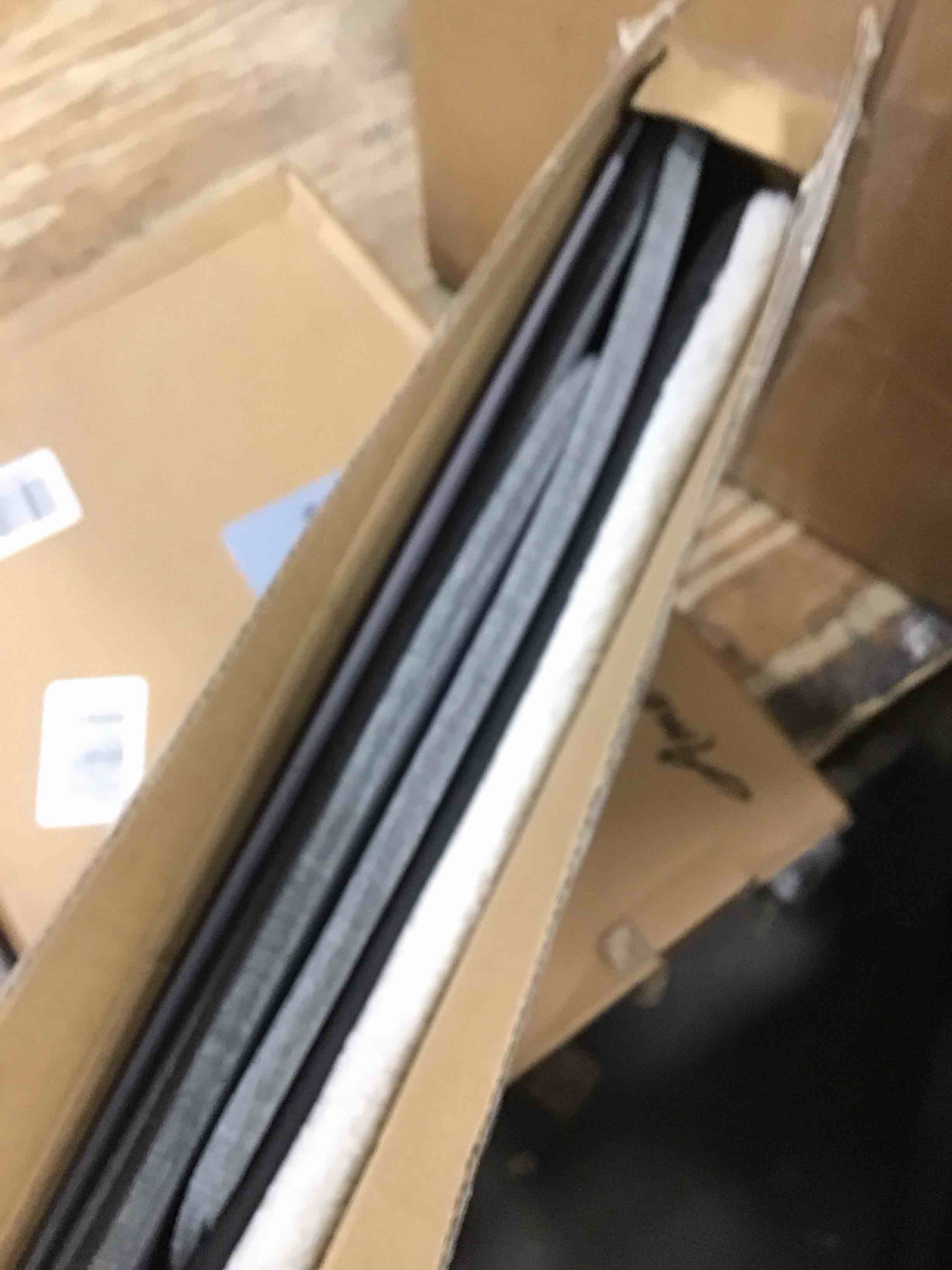 https://s3.amazonaws.com/lotting-images-prod/bidfta/BLU5910503_1710785966286.jpeg