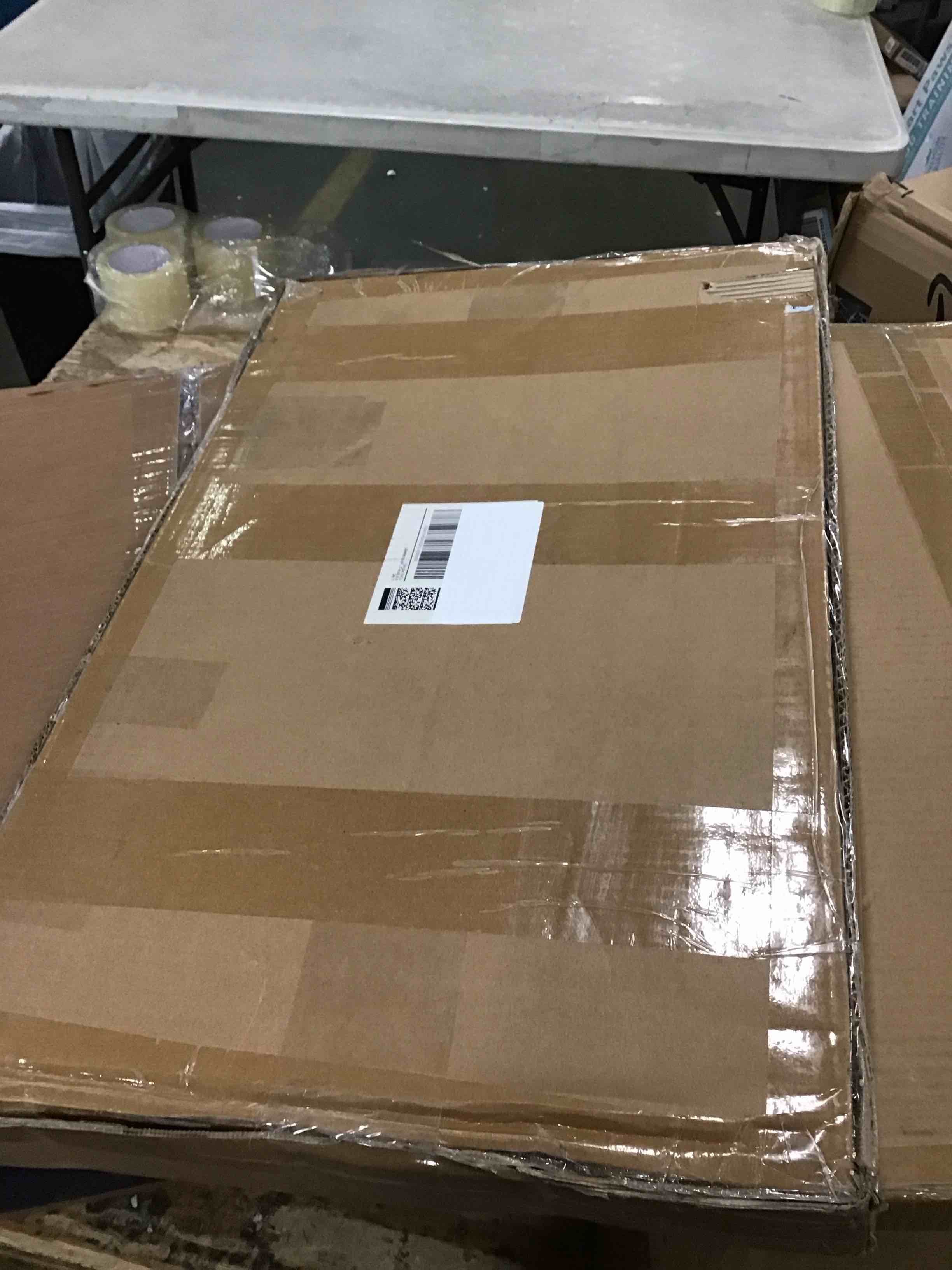 https://s3.amazonaws.com/lotting-images-prod/bidfta/BLU5910588_1710851194182.jpeg