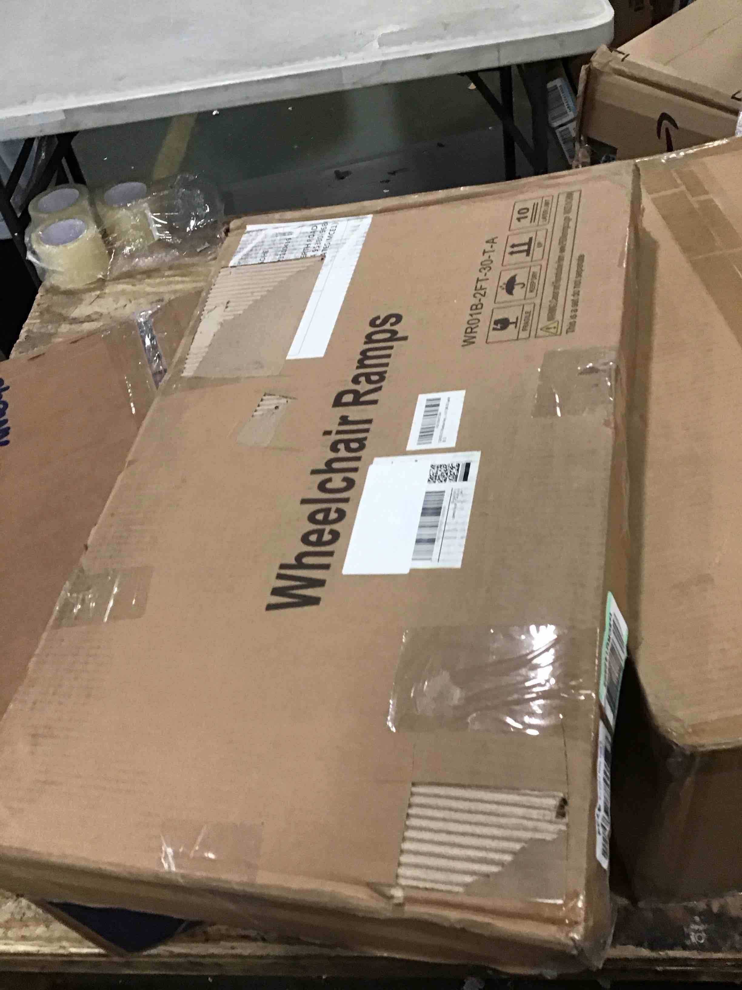 https://s3.amazonaws.com/lotting-images-prod/bidfta/BLU5910588_1710851258961.jpeg