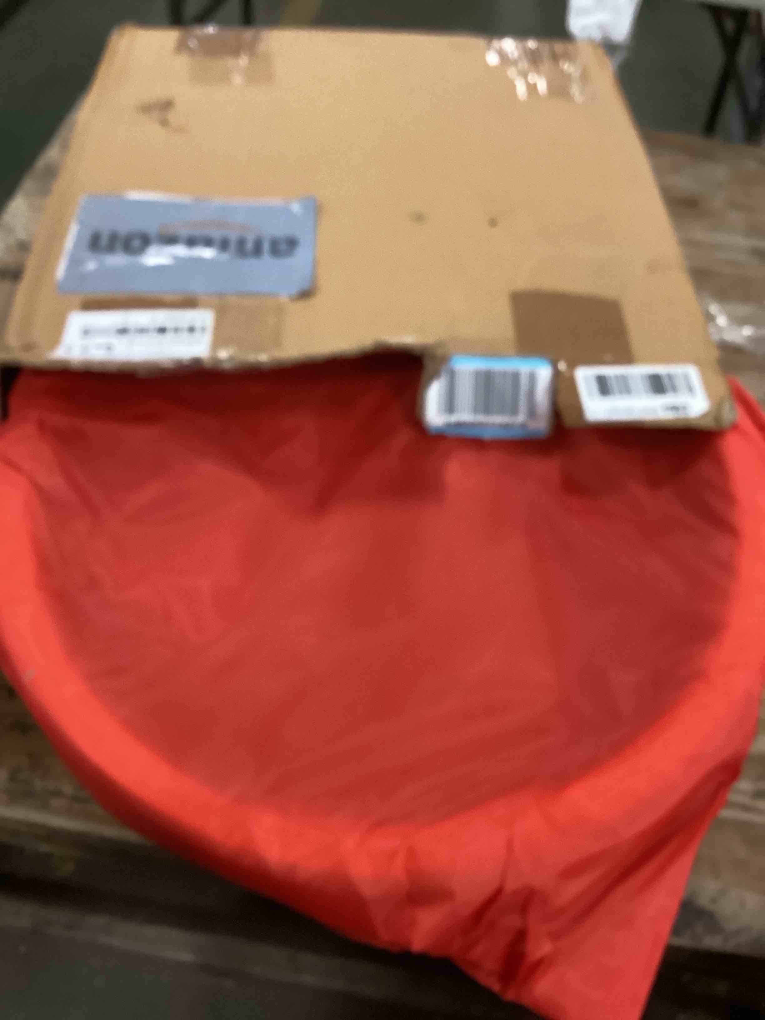 https://s3.amazonaws.com/lotting-images-prod/bidfta/BLU5910754_1710936450045.jpeg