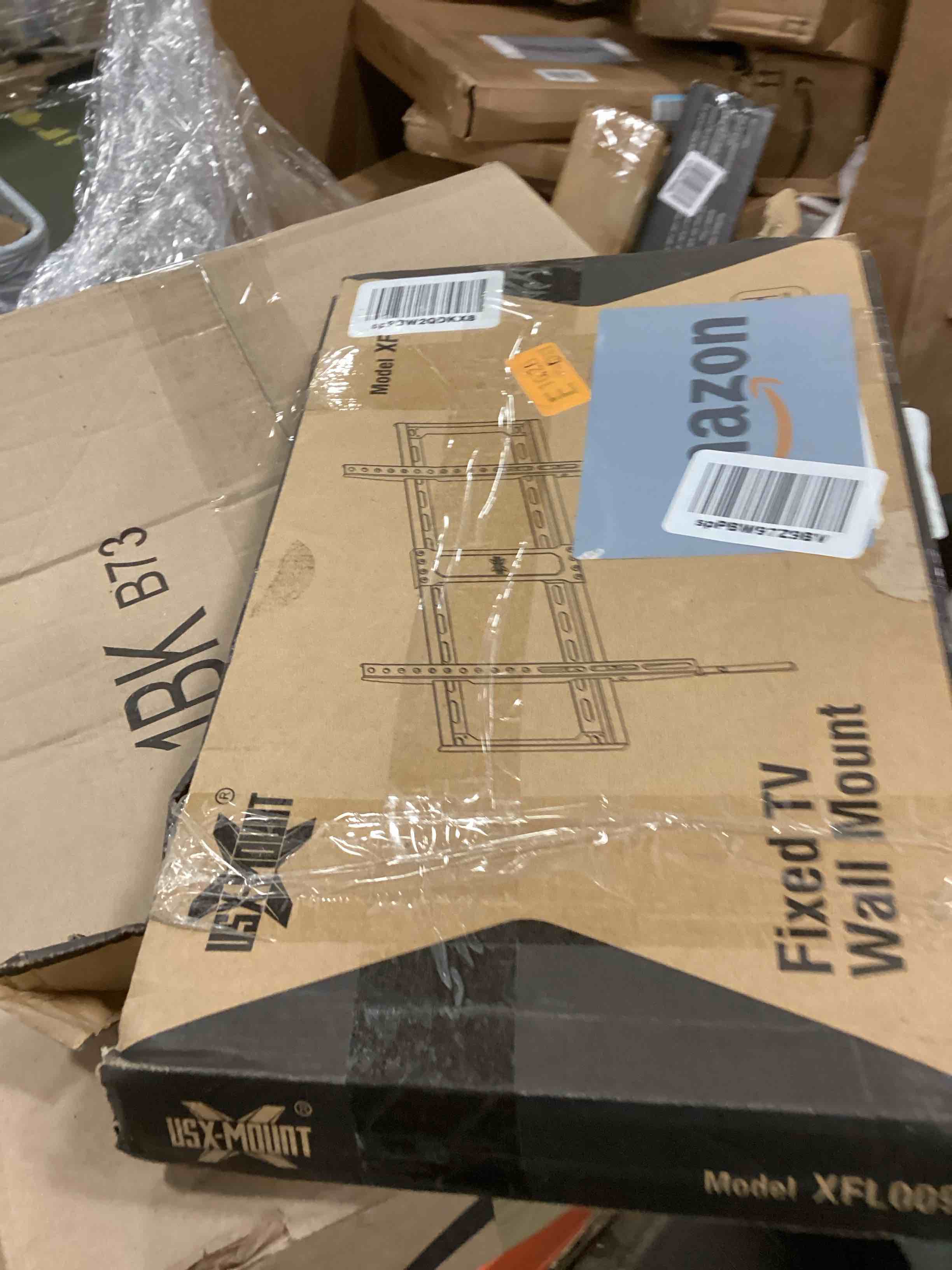https://s3.amazonaws.com/lotting-images-prod/bidfta/BLU5910761_1710937410856.jpeg