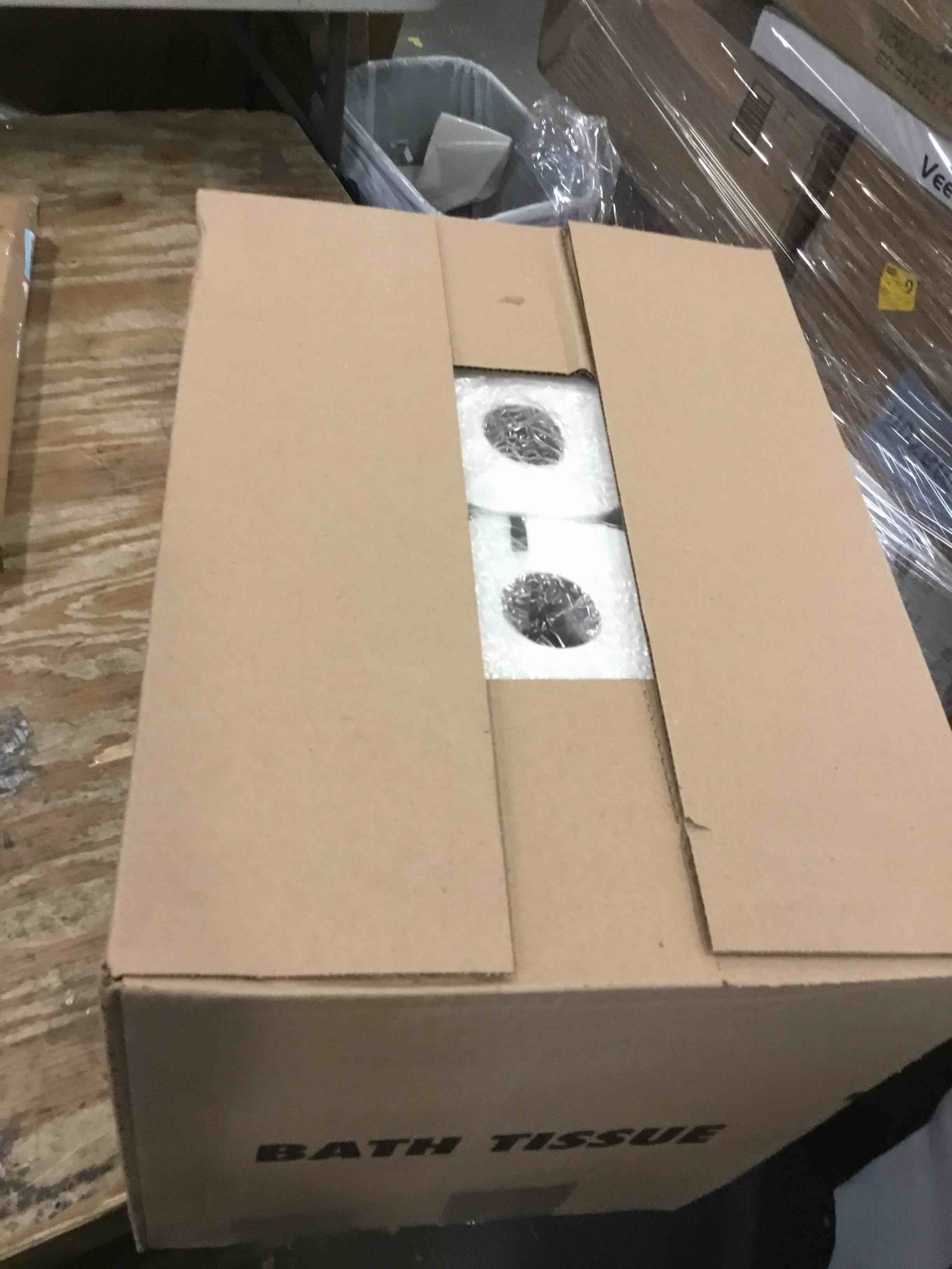 https://s3.amazonaws.com/lotting-images-prod/bidfta/BLU5911045_1711033894339.jpeg