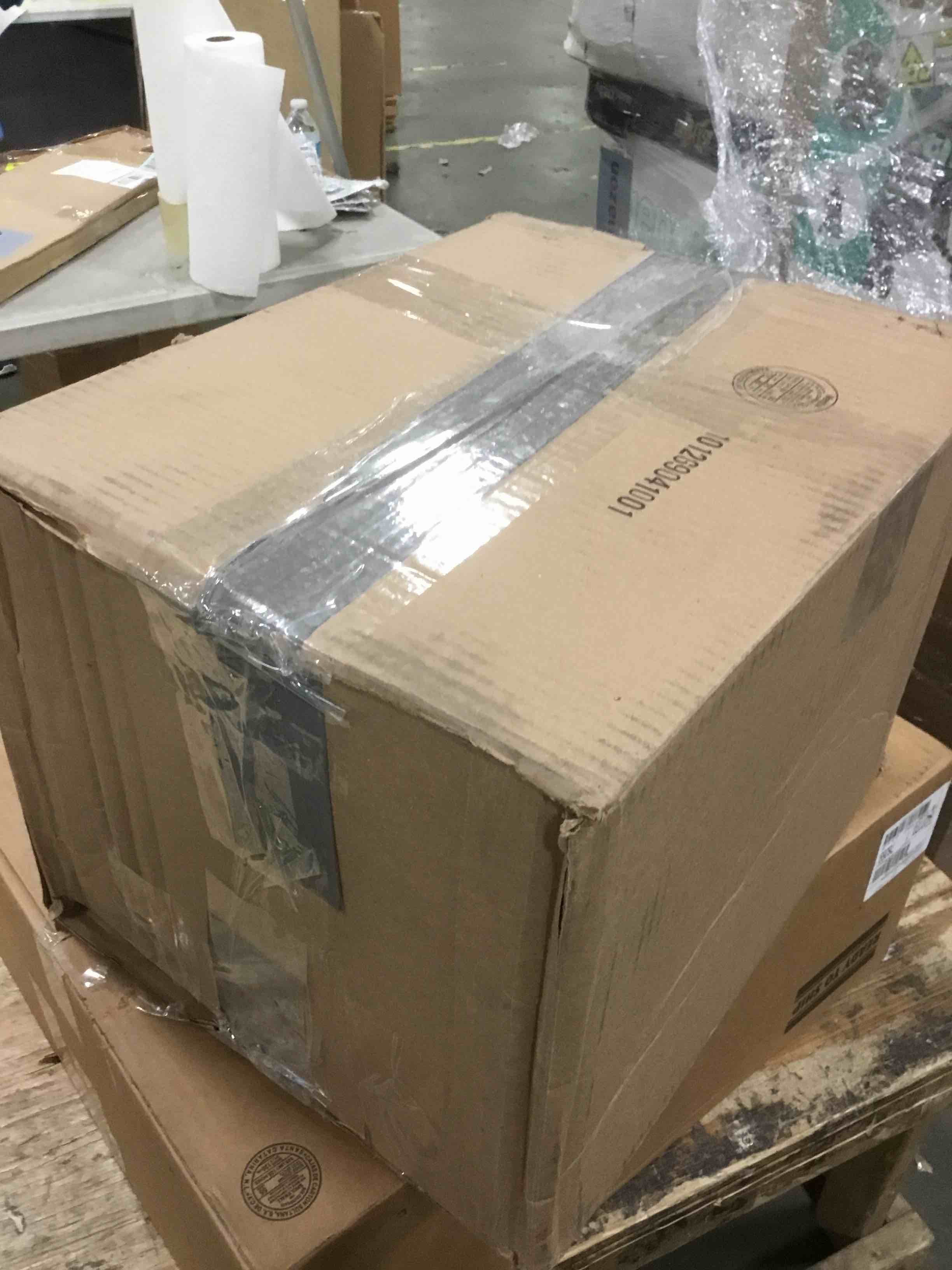 https://s3.amazonaws.com/lotting-images-prod/bidfta/BLU5911455_1711369594616.jpeg
